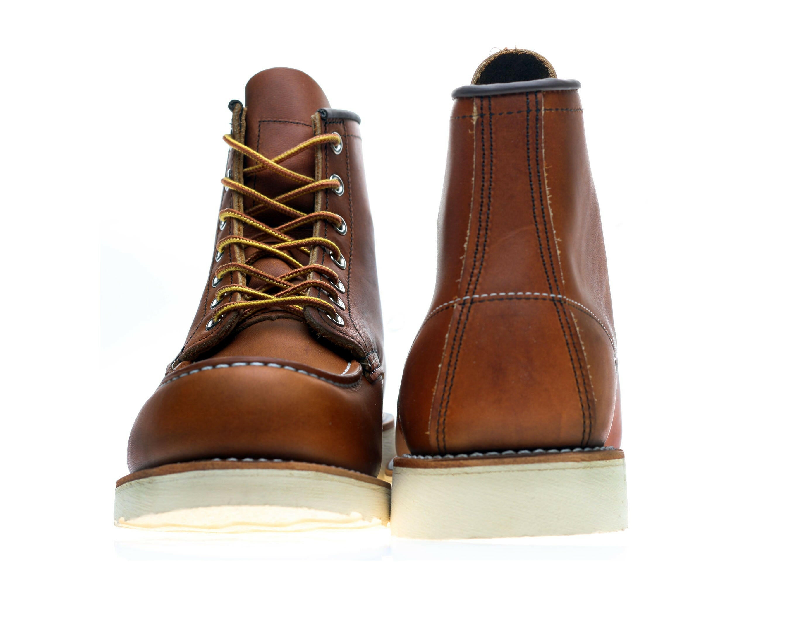 Red Wing Heritage 875 6-Inch Classic Moc Toe Men's Boots.