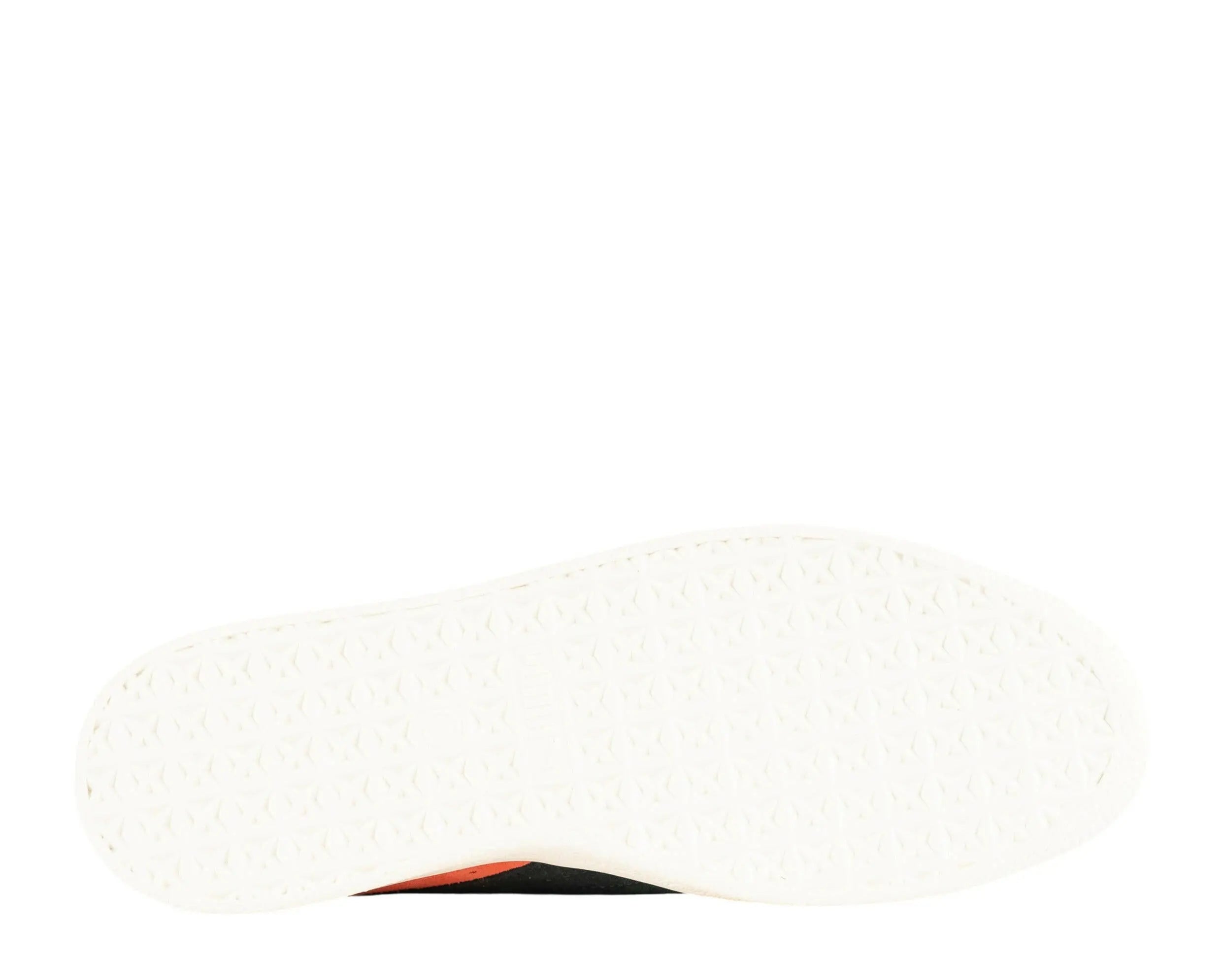 Puma Clyde OG Unisex Sneakers - Men's Sizing.