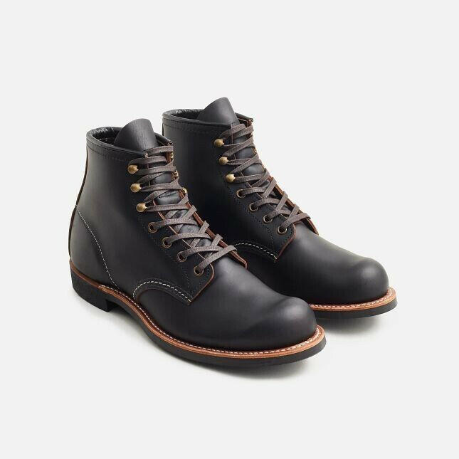 Red Wing Heritage Blacksmith 3345 Men Black Leather Round Toe 6-Inch Ankle Boots.