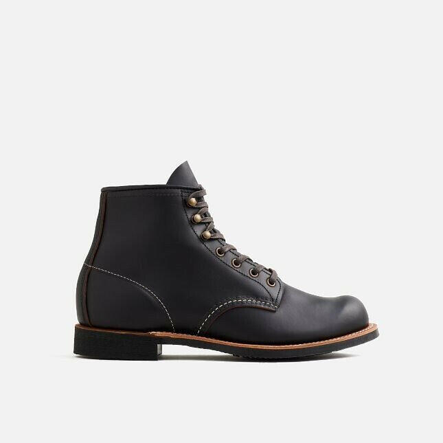 Red Wing Heritage Blacksmith 3345 Men Black Leather Round Toe 6-Inch Ankle Boots.