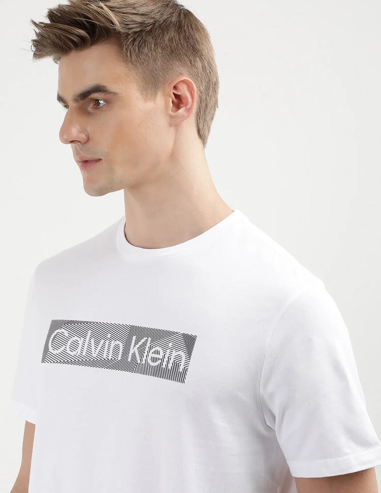 Calvin Klein T-Shirt Men's White Cotton Crew Neck Short Sleeve Tee