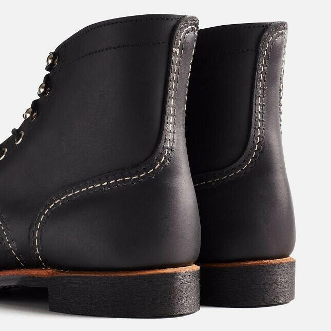 Red Wing Iron Ranger 8084 Men's Black Leather Toe Cap Comfort 6-Inch Ankle Boots.
