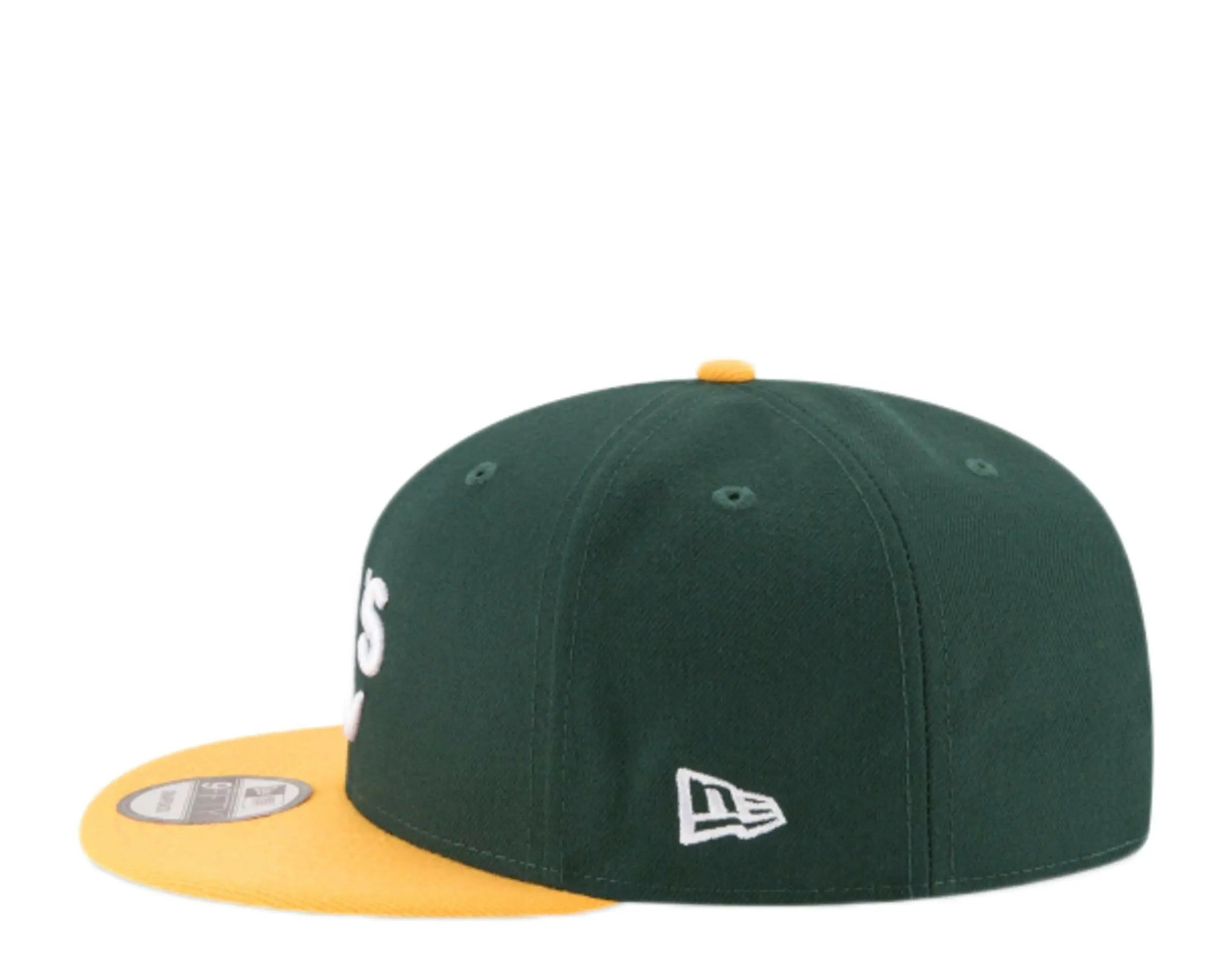 New Era 9Fifty MLB Oakland Athletics Basic Snapback Hat.
