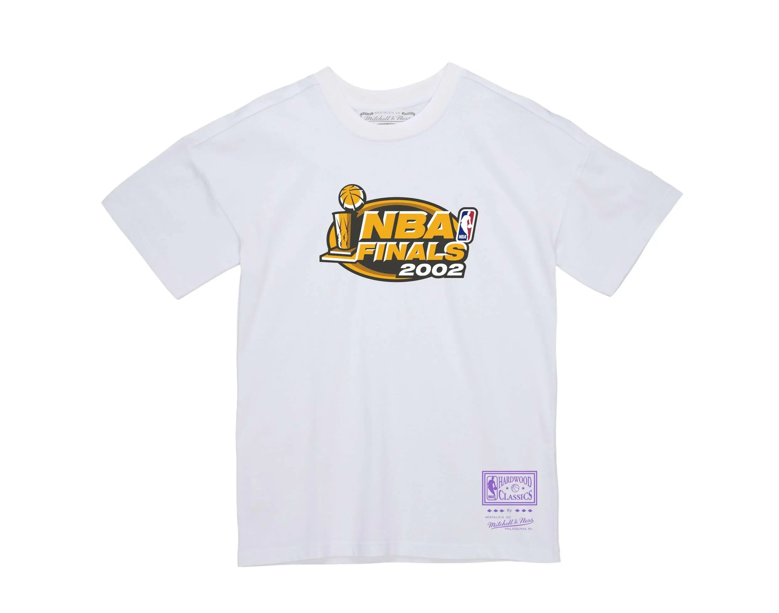 Mitchell & Ness NBA Los Angeles Lakers QS 2002 Finals Men's T-Shirt.