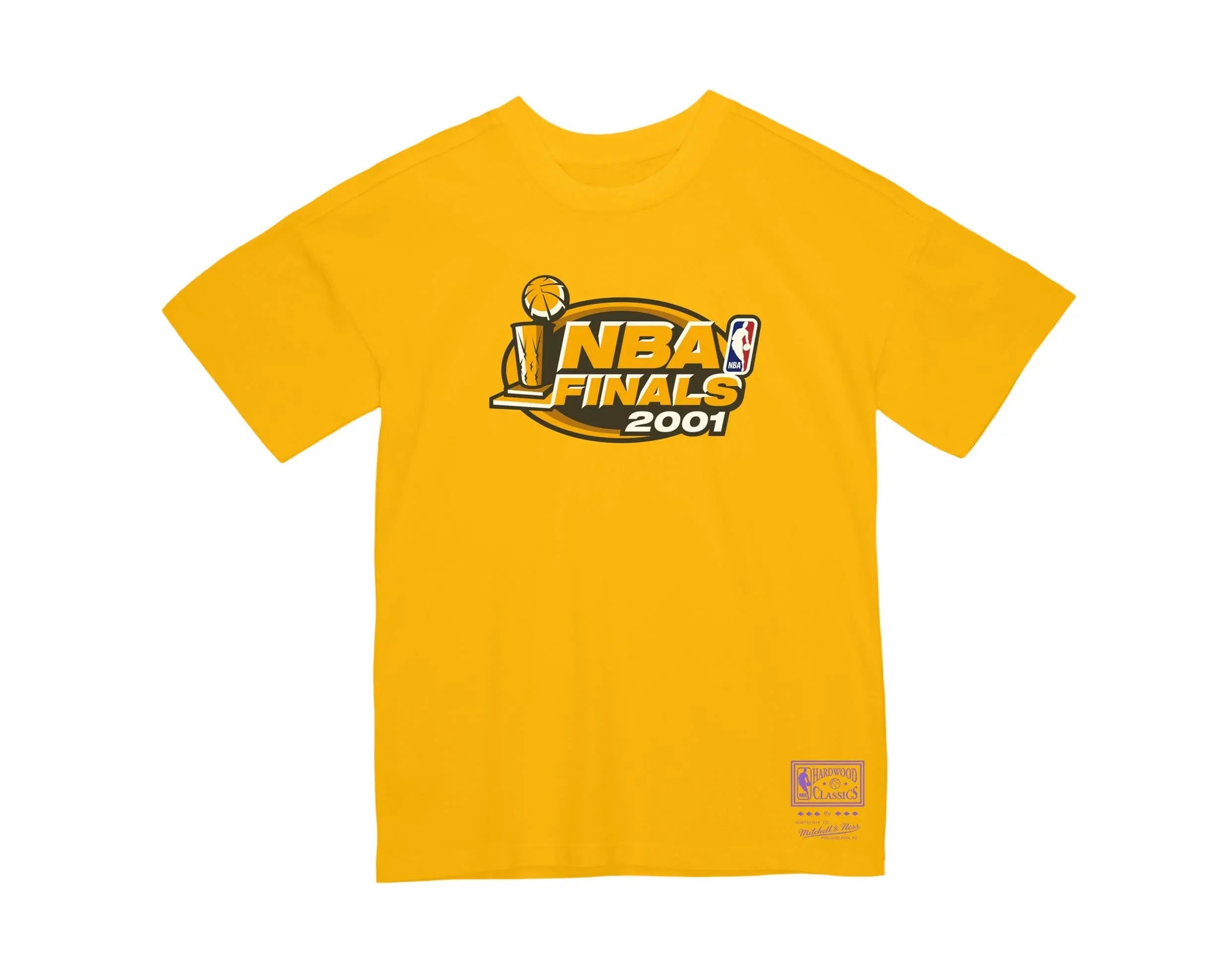 Mitchell & Ness NBA Los Angeles Lakers QS 2001 Finals Men's T-Shirt.