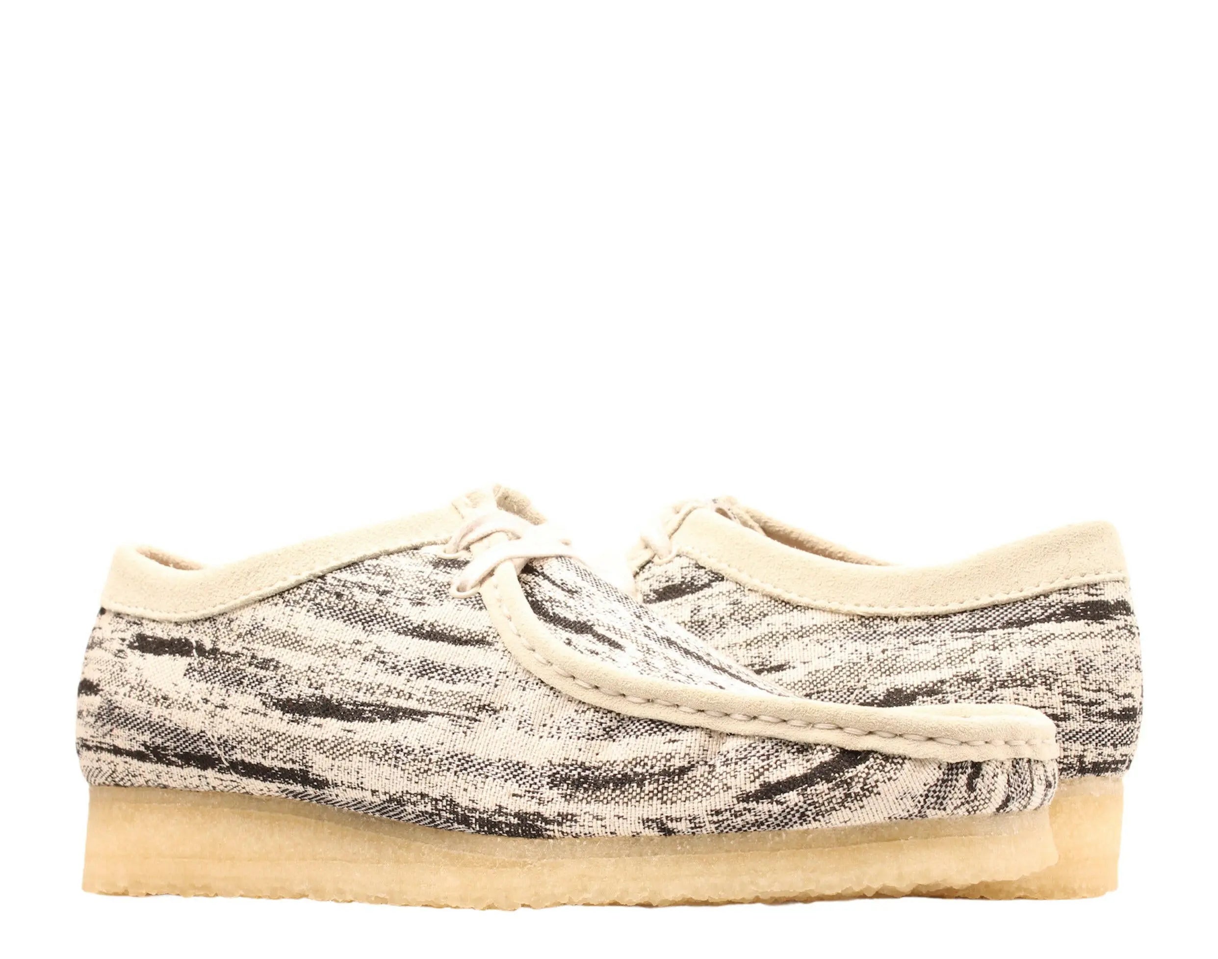 Clarks Originals Wallabee Men's Casual Shoes.