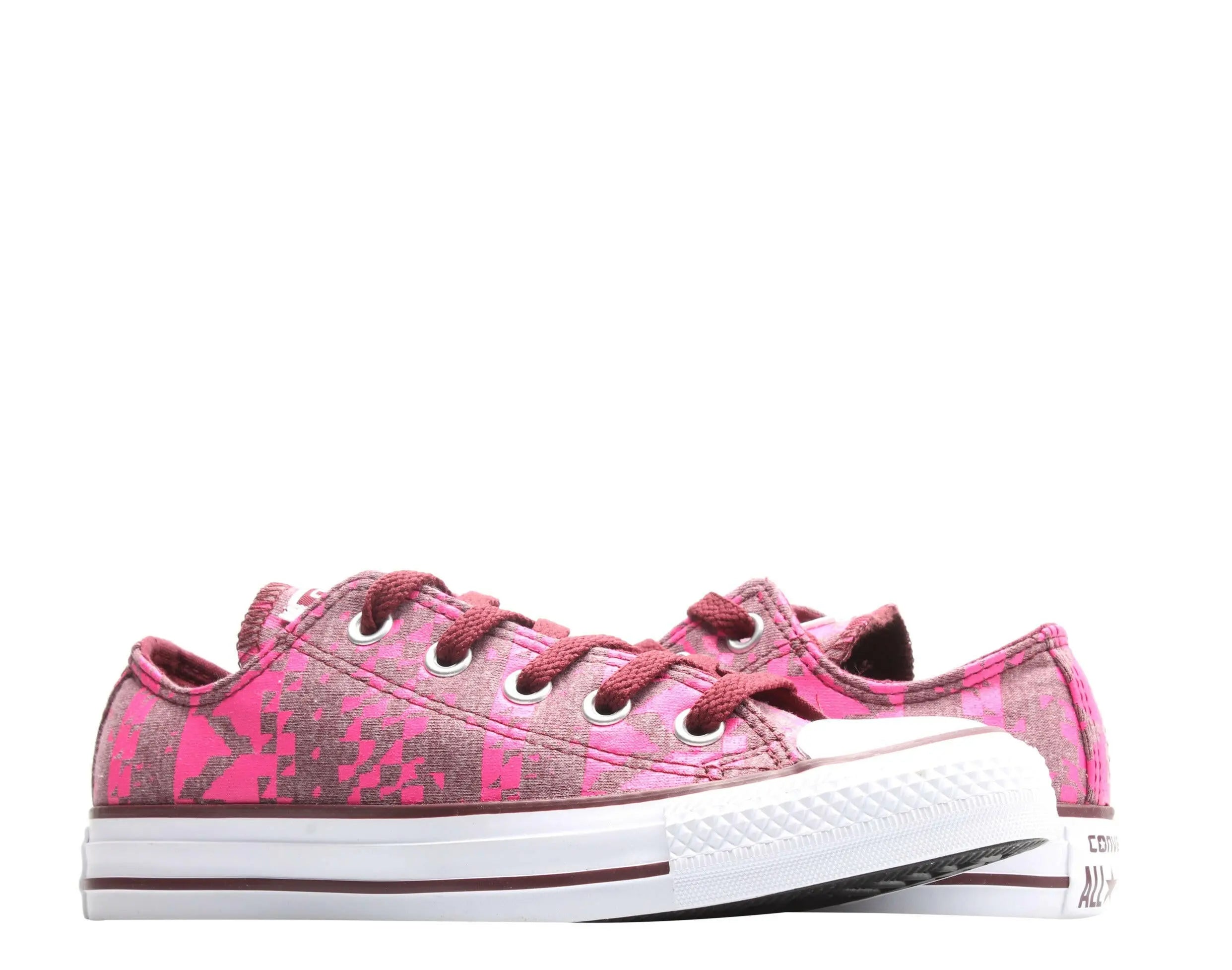 Converse Chuck Taylor All Star Ox Print Women's Sneakers.