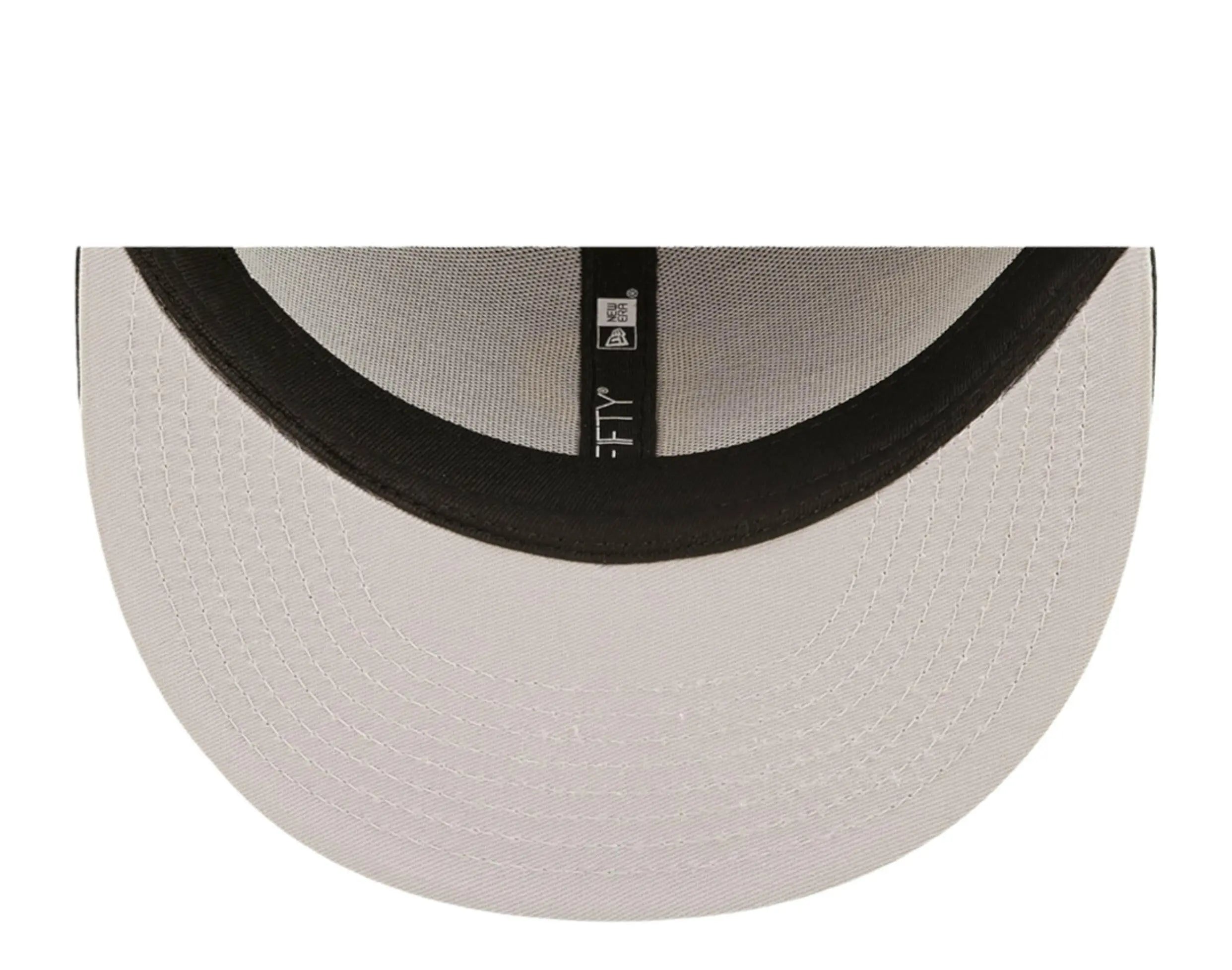 New Era 59Fifty MLB Pittsburgh Pirates Crown Champs WS Fitted Hat.