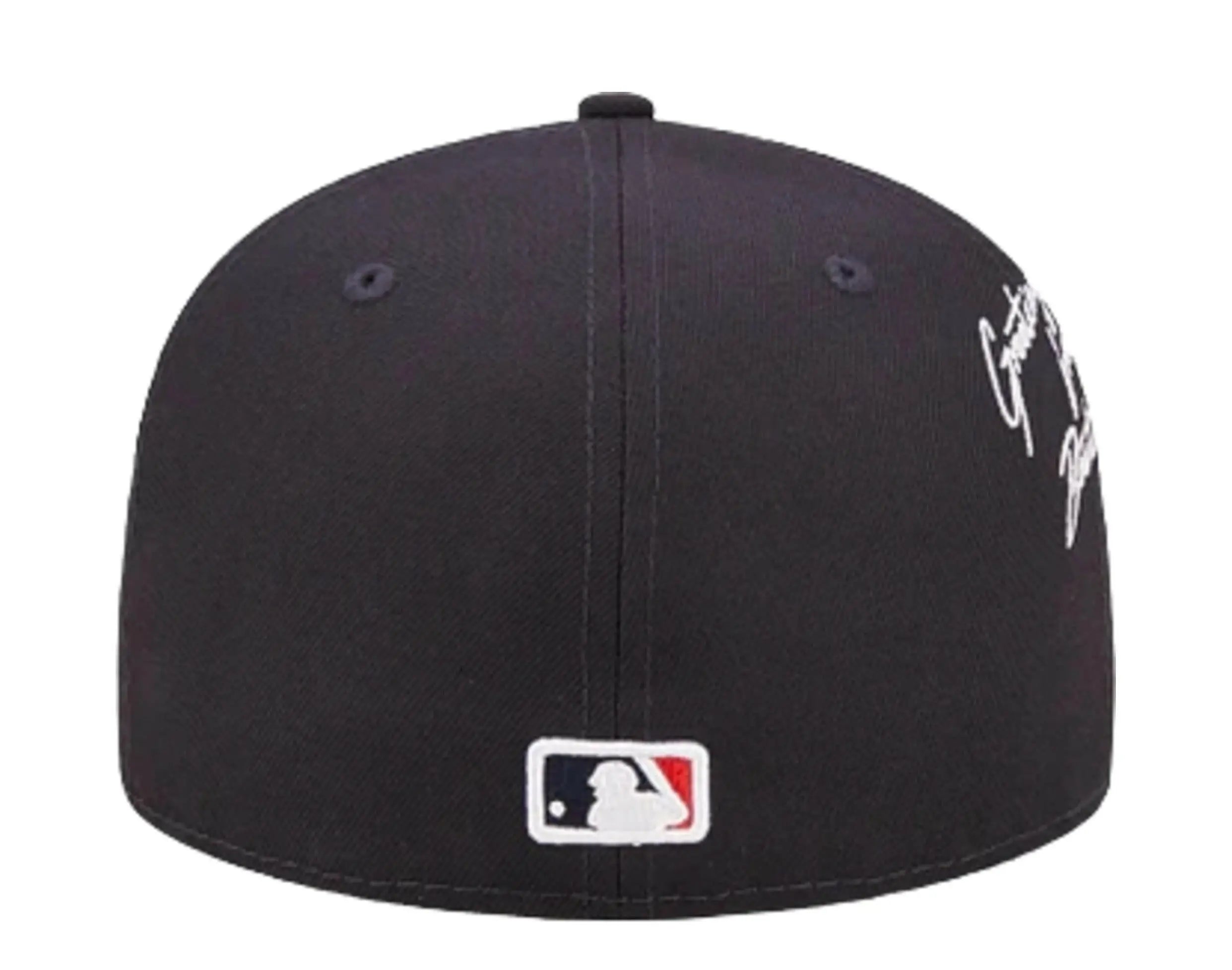New Era 59Fifty MLB Boston Red Sox Cloud Icon Fitted Hat.