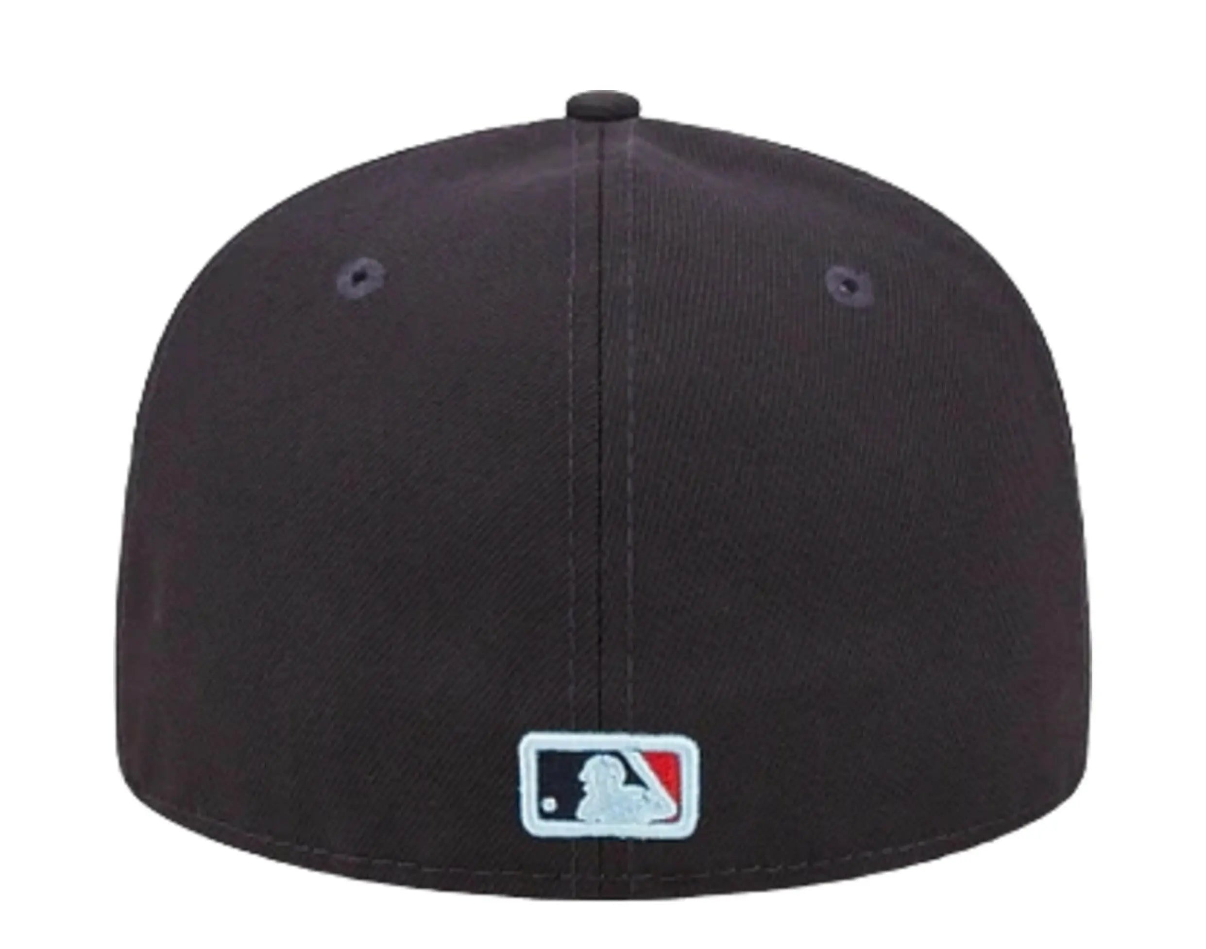 New Era 59Fifty MLB Atlanta Braves Cloud Under Fitted Hat.