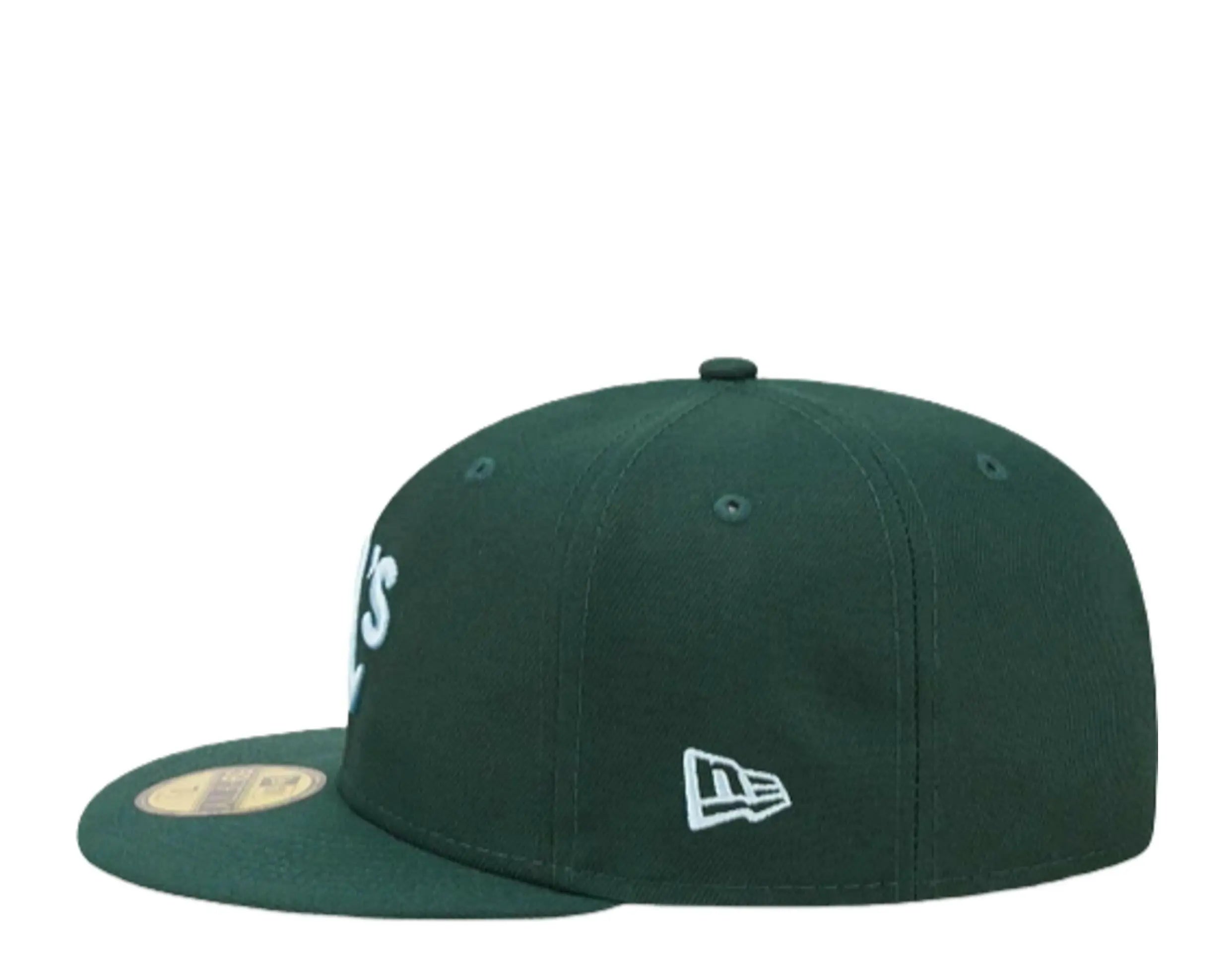 New Era 59Fifty MLB Oakland Athletics Cloud Under Fitted Hat.