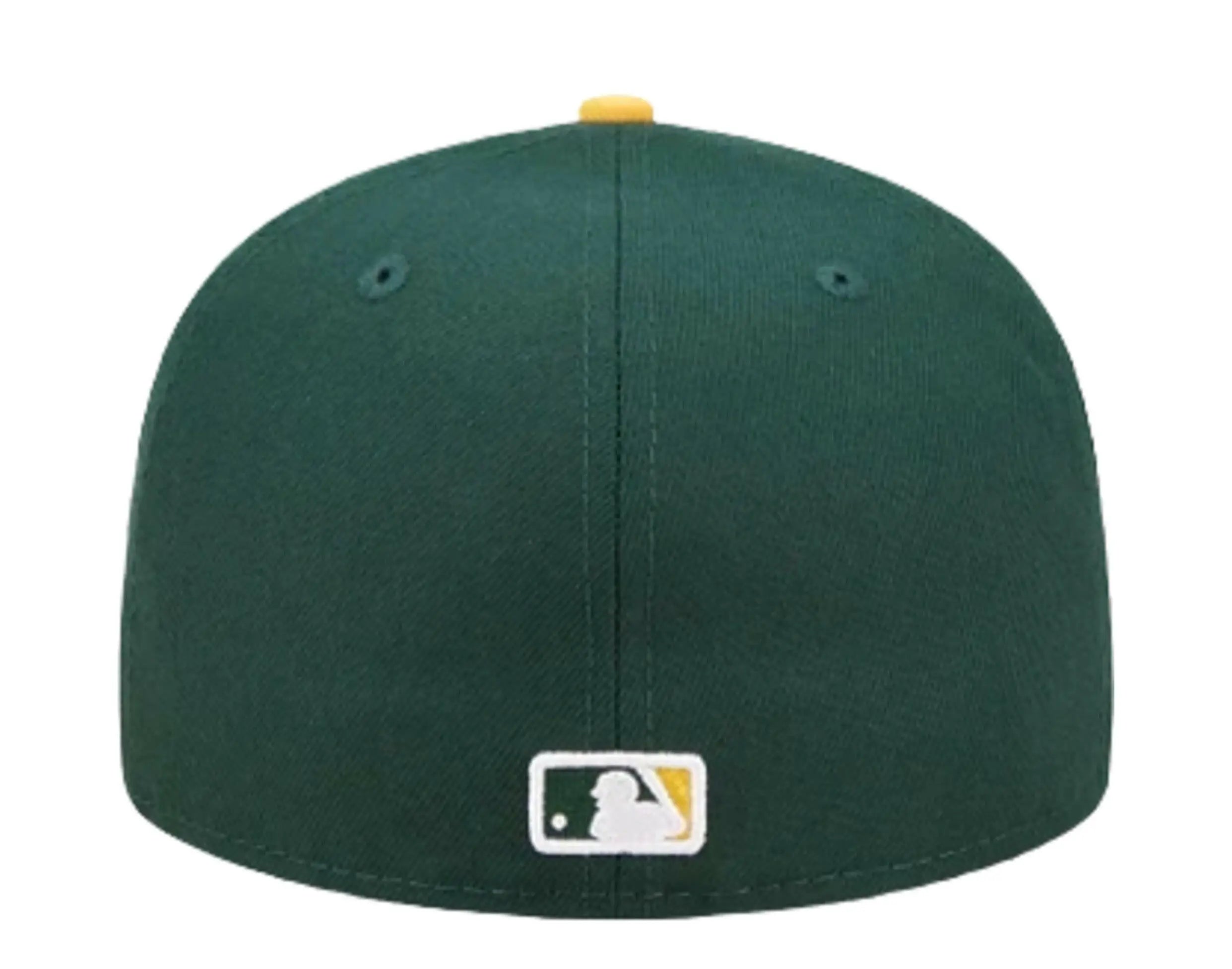 New Era 59Fifty MLB Oakland Athletics Comic Cloud Fitted Hat.