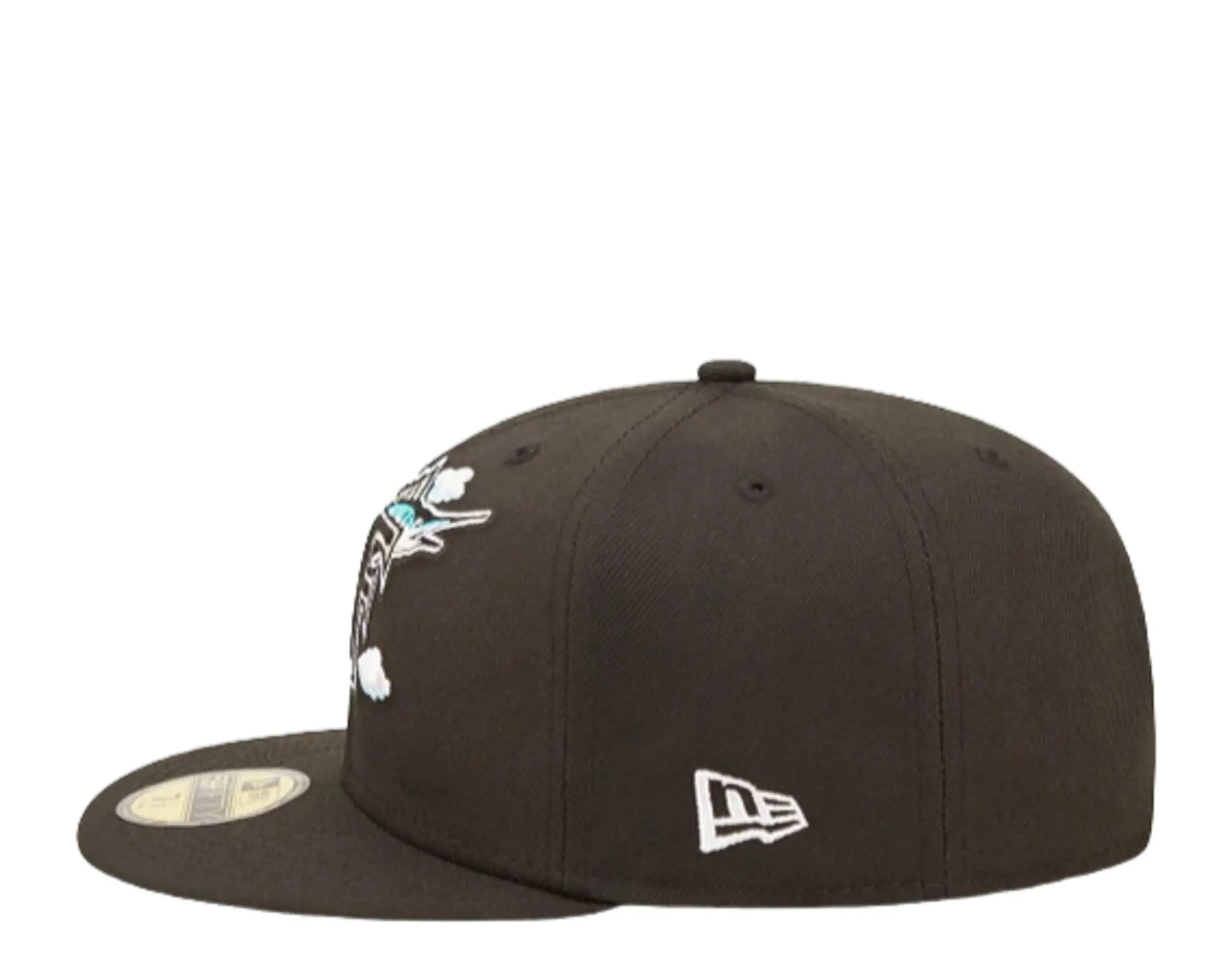 New Era 59Fifty MLB Florida Marlins Comic Cloud Fitted Hat.