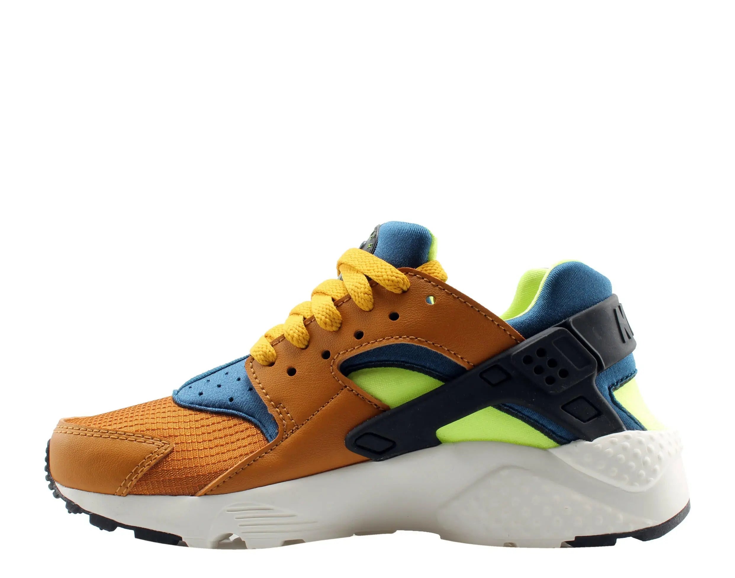 Nike Huarache Run (GS) Big Kids Running Shoes.