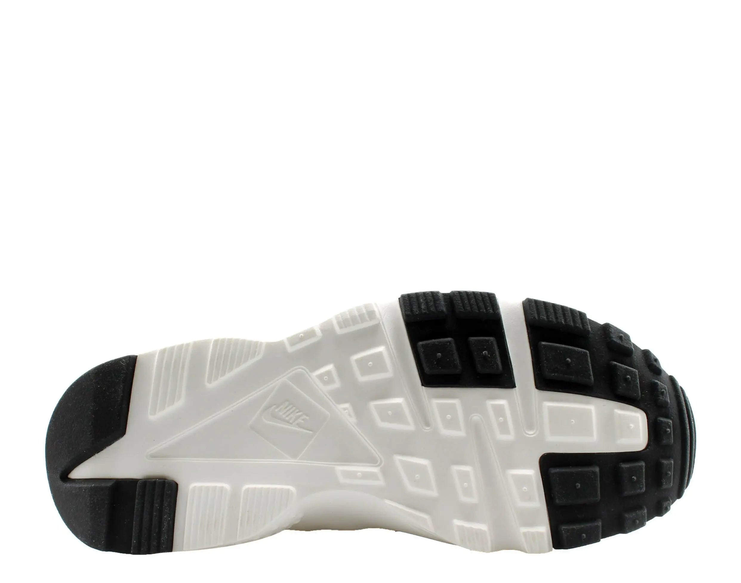 Nike Huarache Run (GS) Big Kids Running Shoes.
