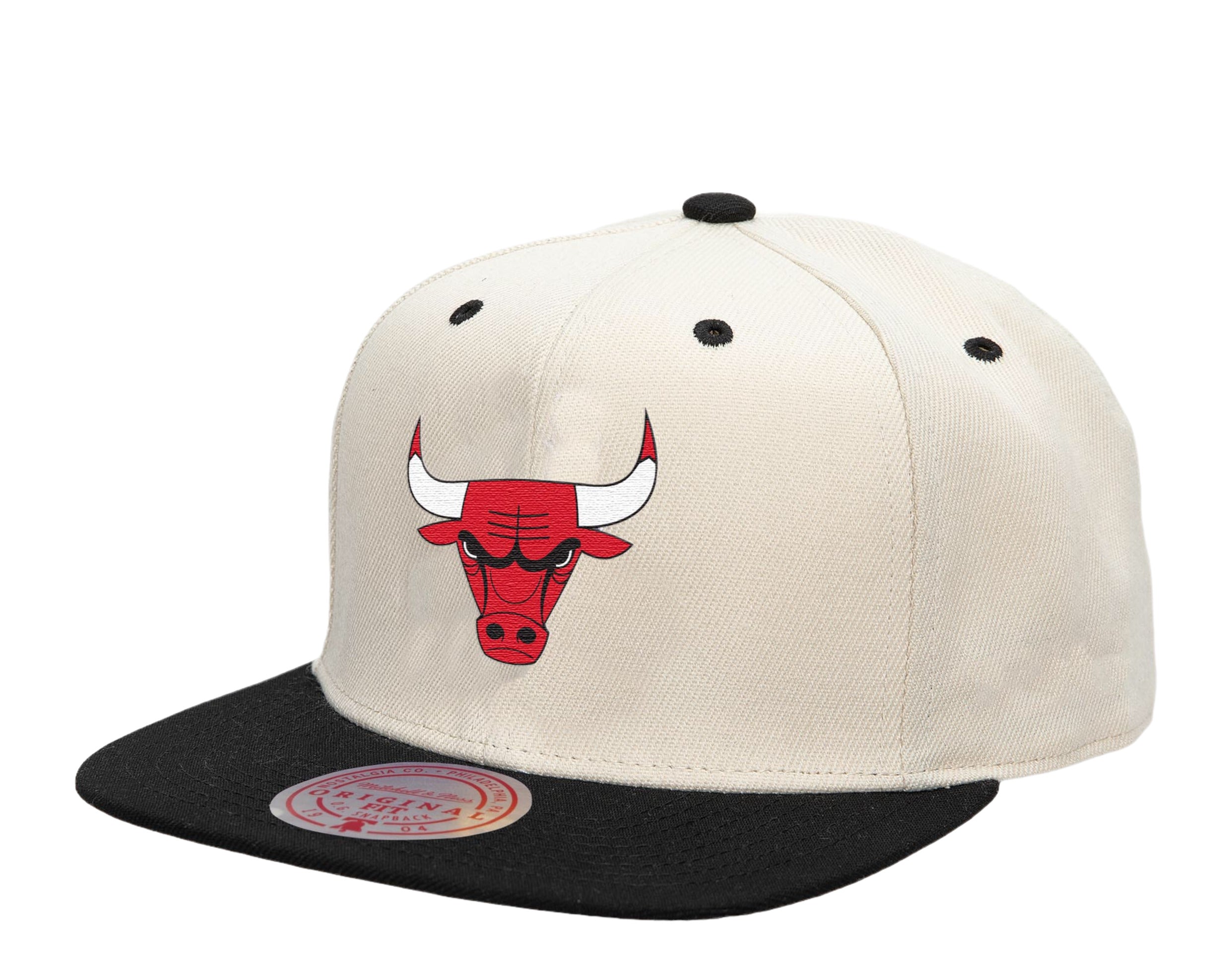 Mitchell & Ness NBA Chicago Bulls Snapback Hat Black Red White