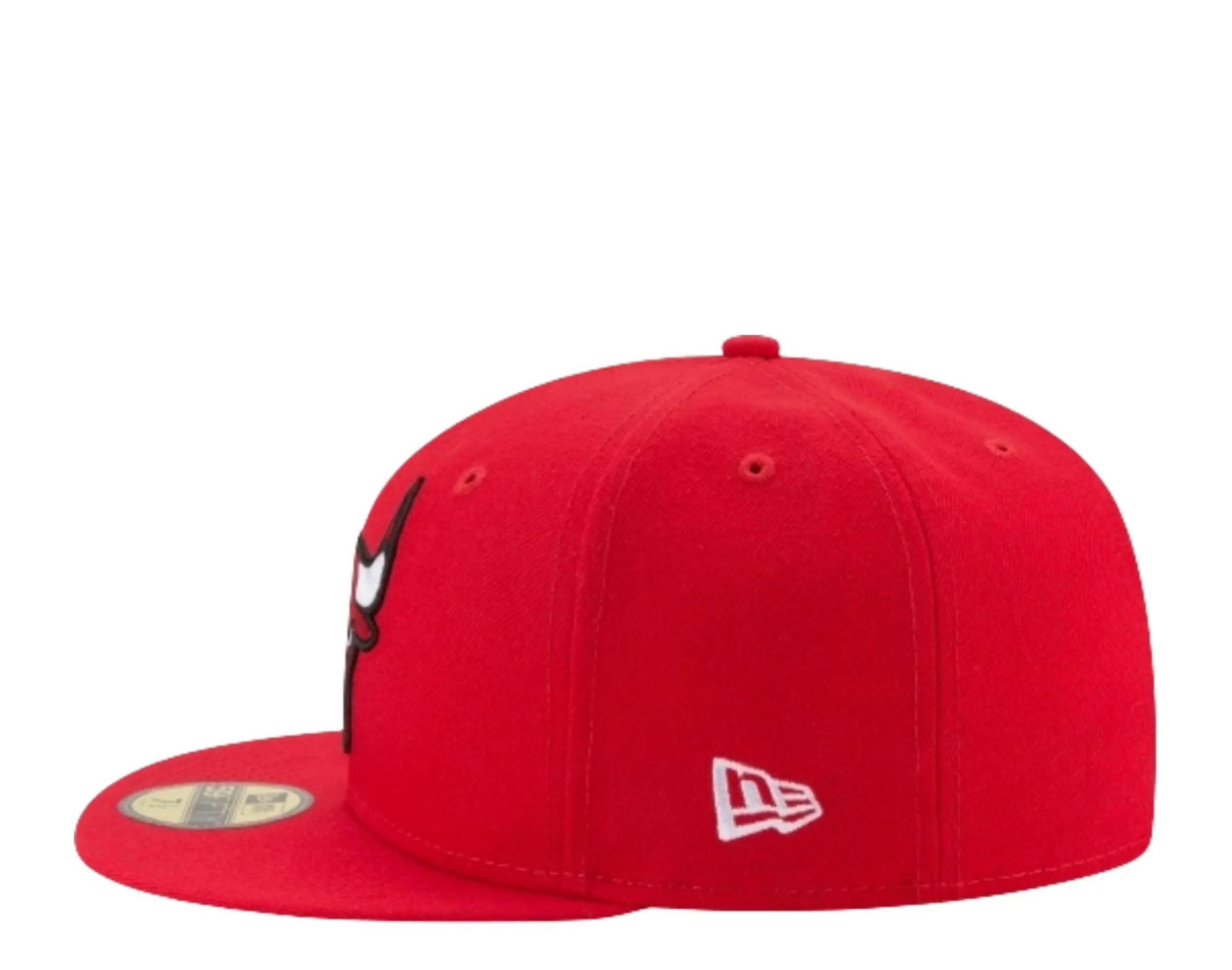New Era 59Fifty NBA Chicago Bulls Fitted Hat.