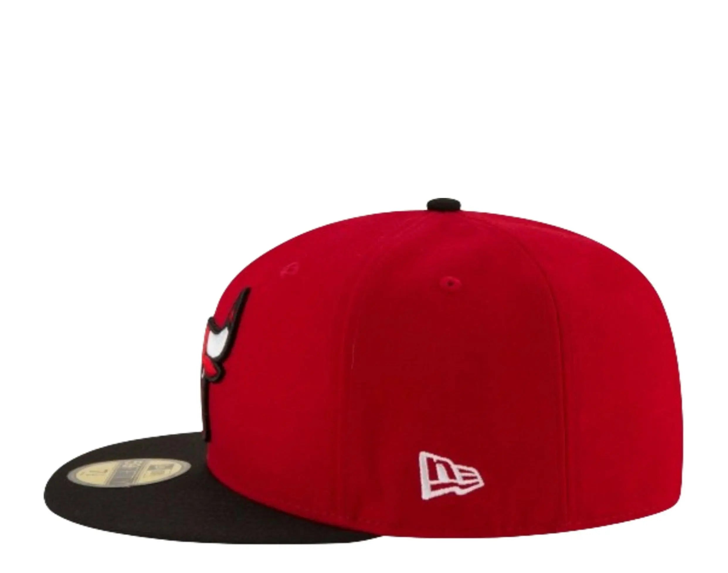 New Era 59Fifty NBA Chicago Bulls 2-Tone Fitted Hat.
