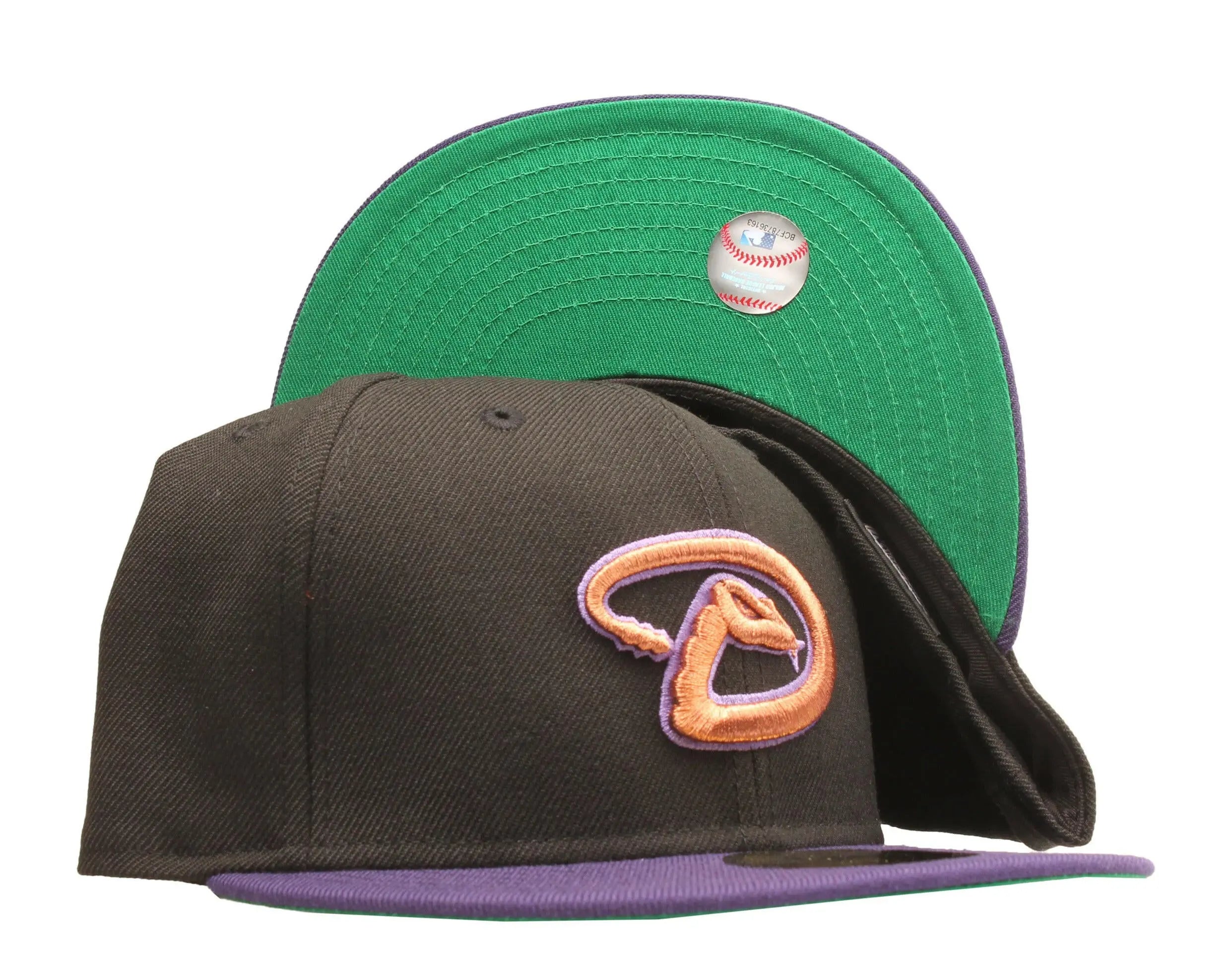 New Era x NYCMode 59Fifty MLB Arizona Diamondbacks 2001 World Series Fitted Hat W/ Green Undervisor.
