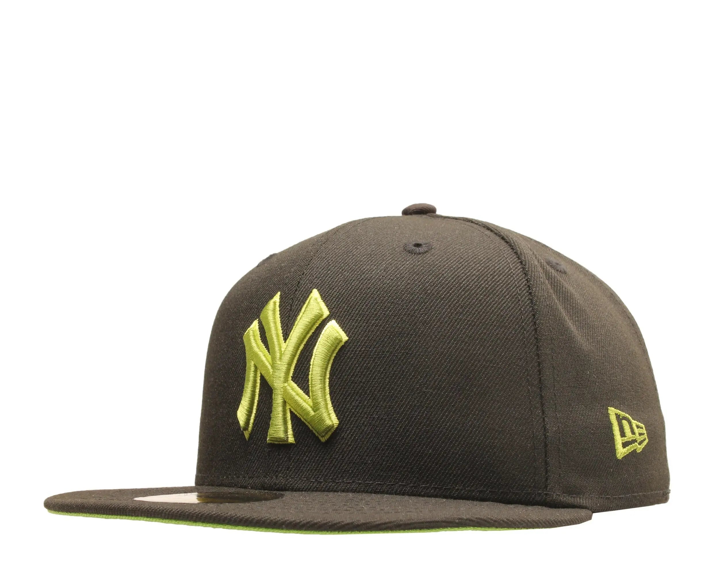 New Era x NYCMode 59Fifty MLB New York Yankees 2000 Subway Series Fitted W/ Apple Undervisor.