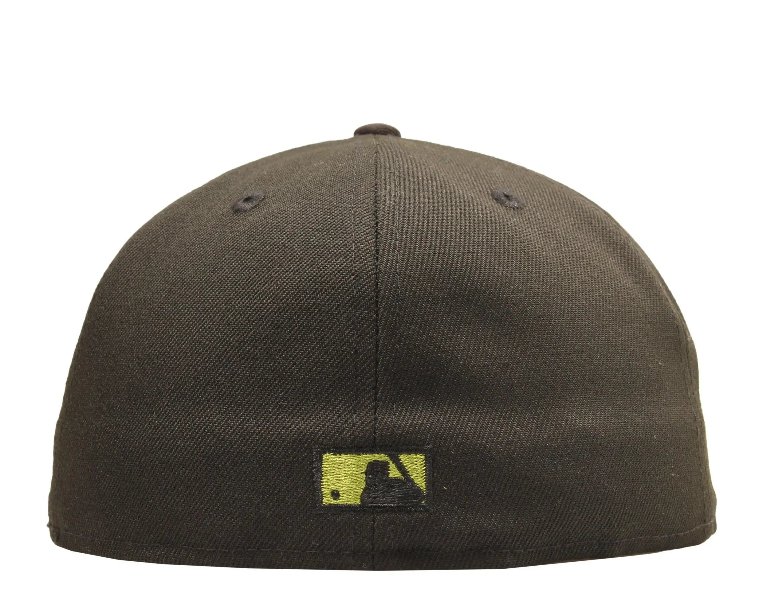 New Era x NYCMode 59Fifty MLB New York Yankees 2000 Subway Series Fitted W/ Apple Undervisor.