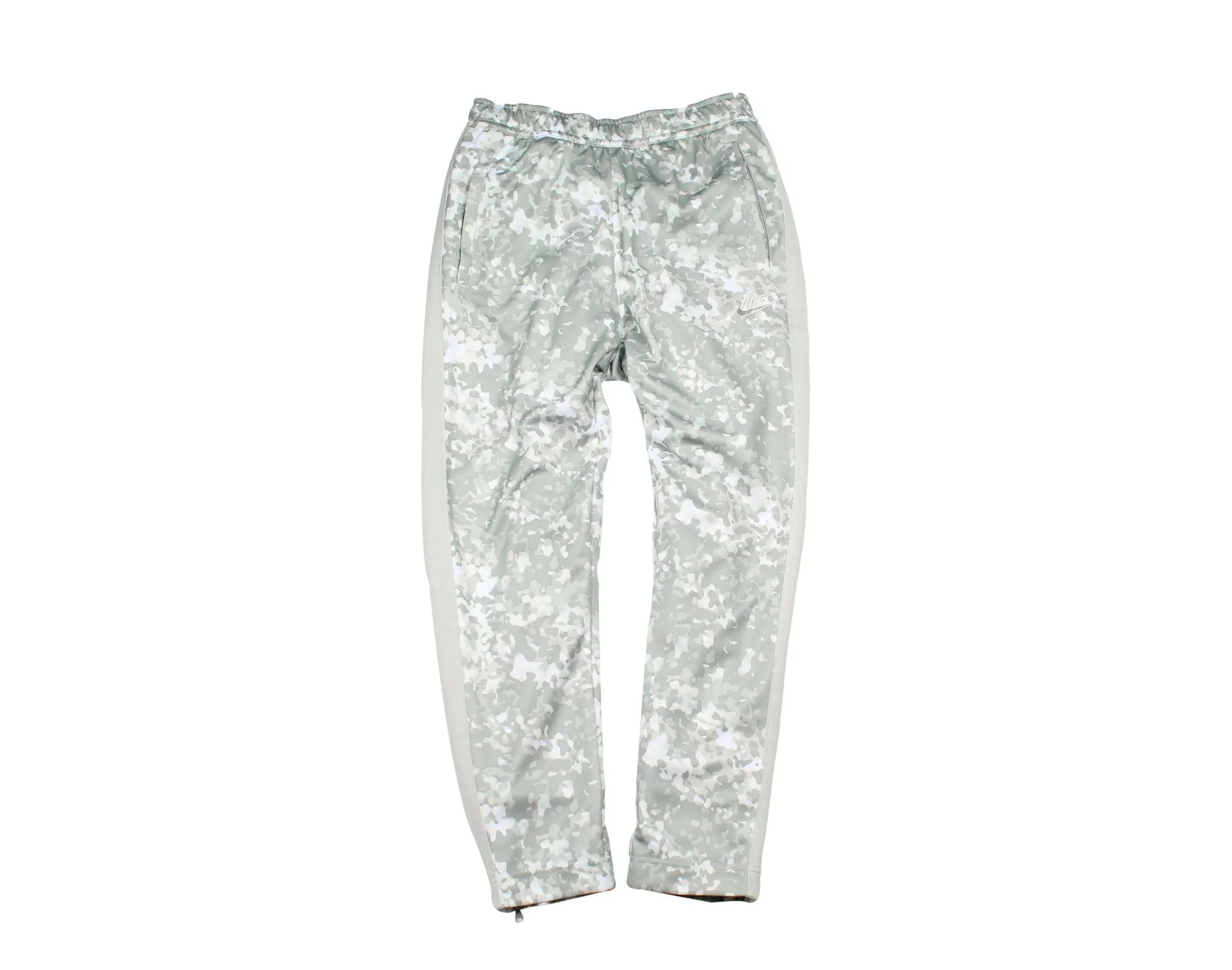 Nike Sportswear Camo Tribute Men's Pants.
