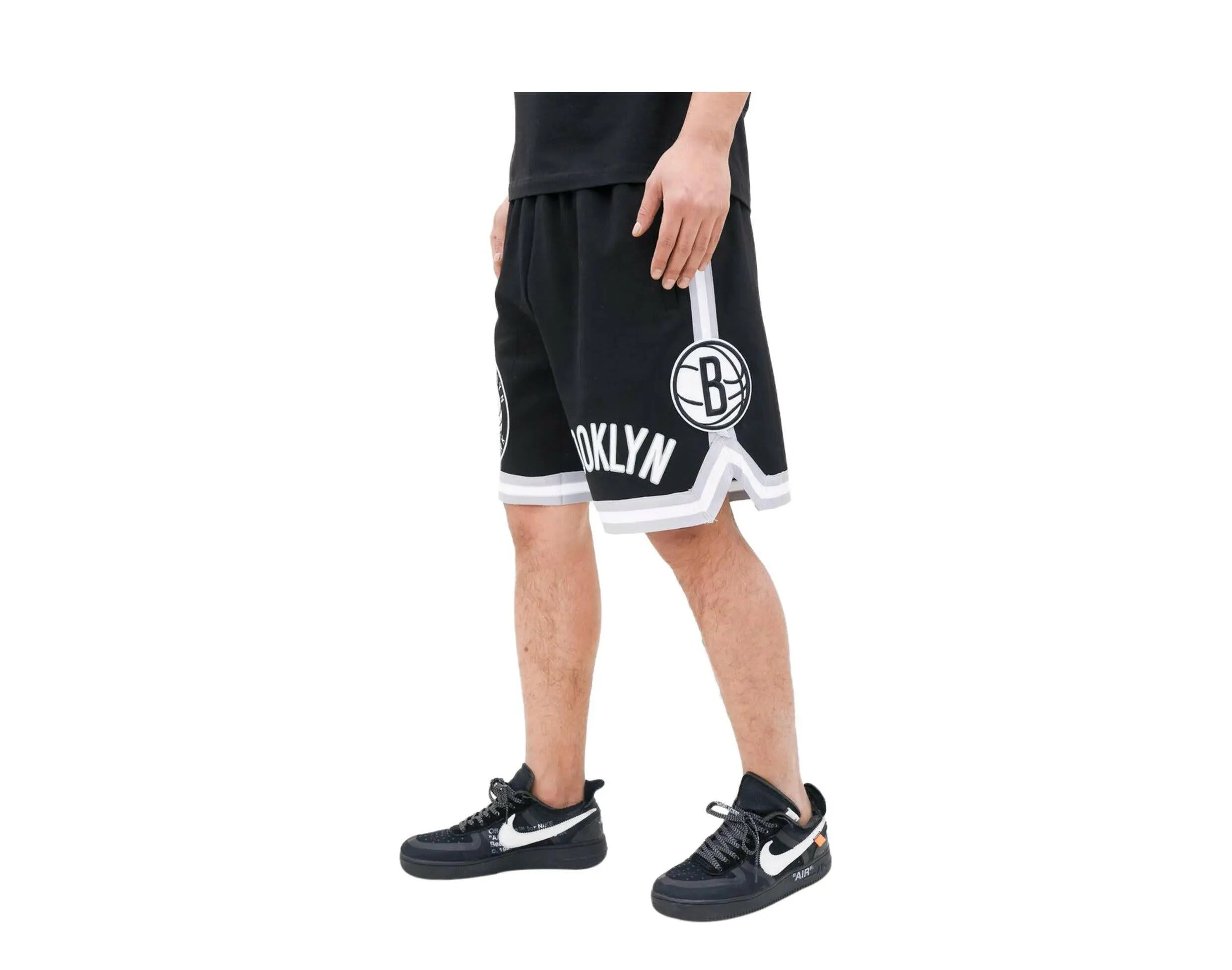 Pro Standard NBA Brooklyn Nets Pro Team Men's Shorts.