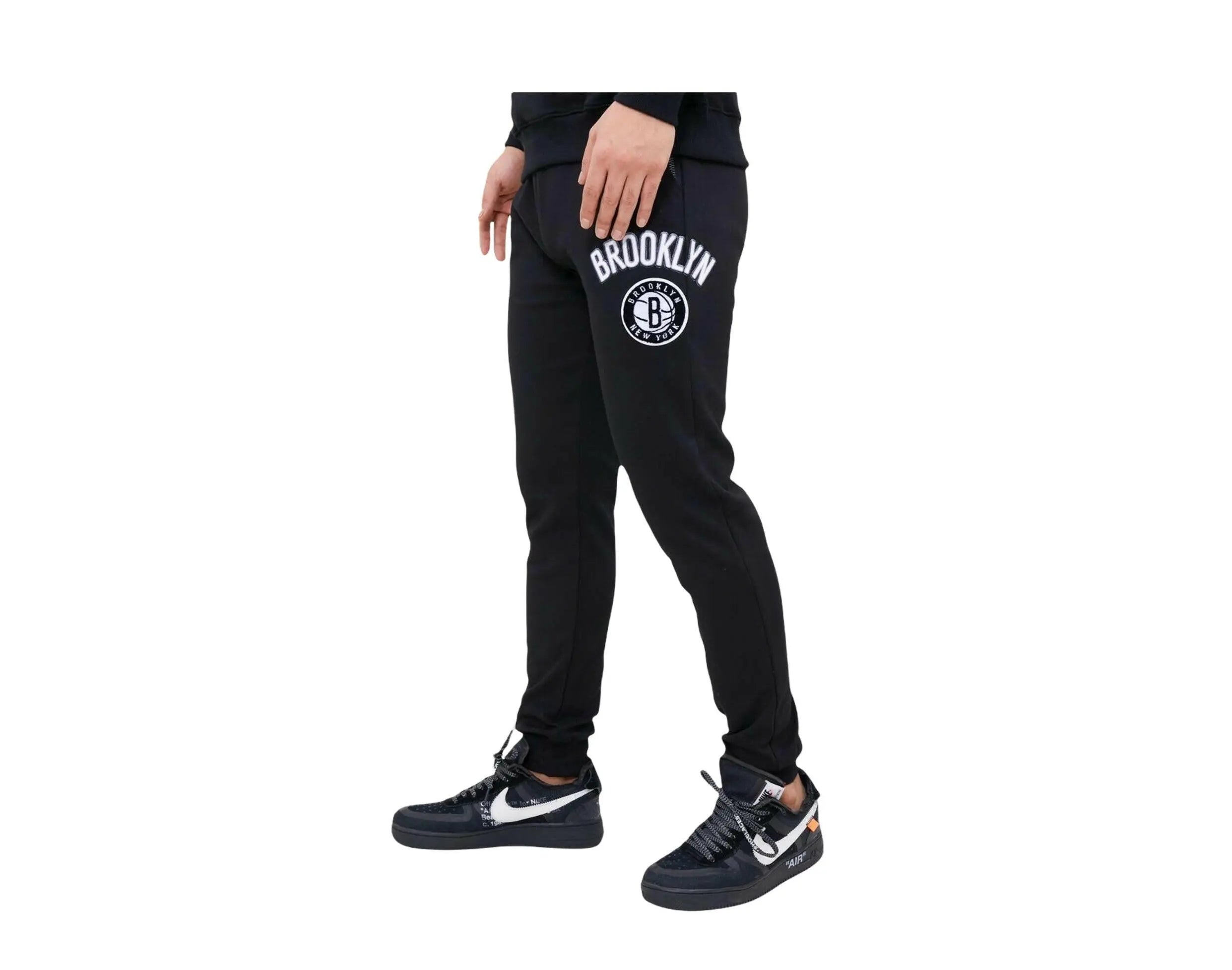 Pro Standard NBA Brooklyn Nets Stacked Logo Sweatpants.