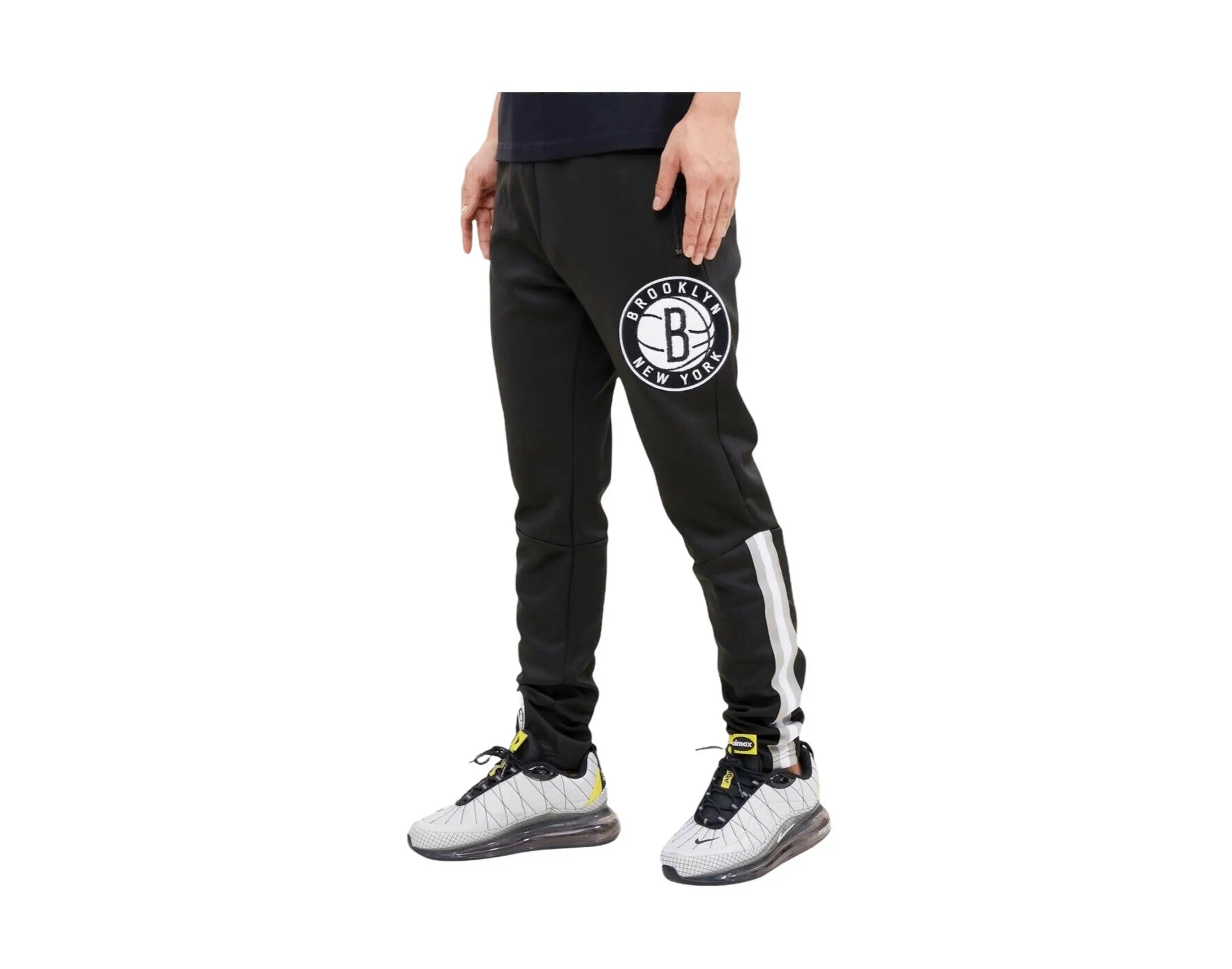 Pro Standard NBA Brooklyn Nets Pro Team Track Pants.