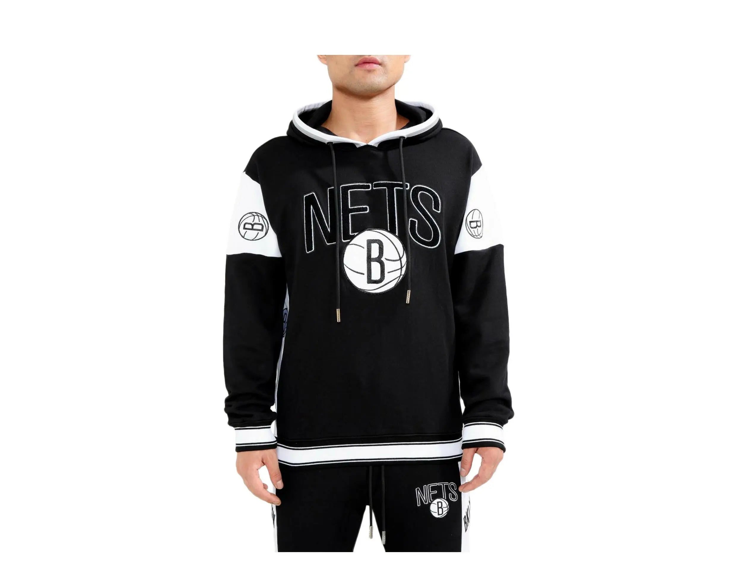Pro Standard Scrimmage Brooklyn Nets Men's Hoodie.