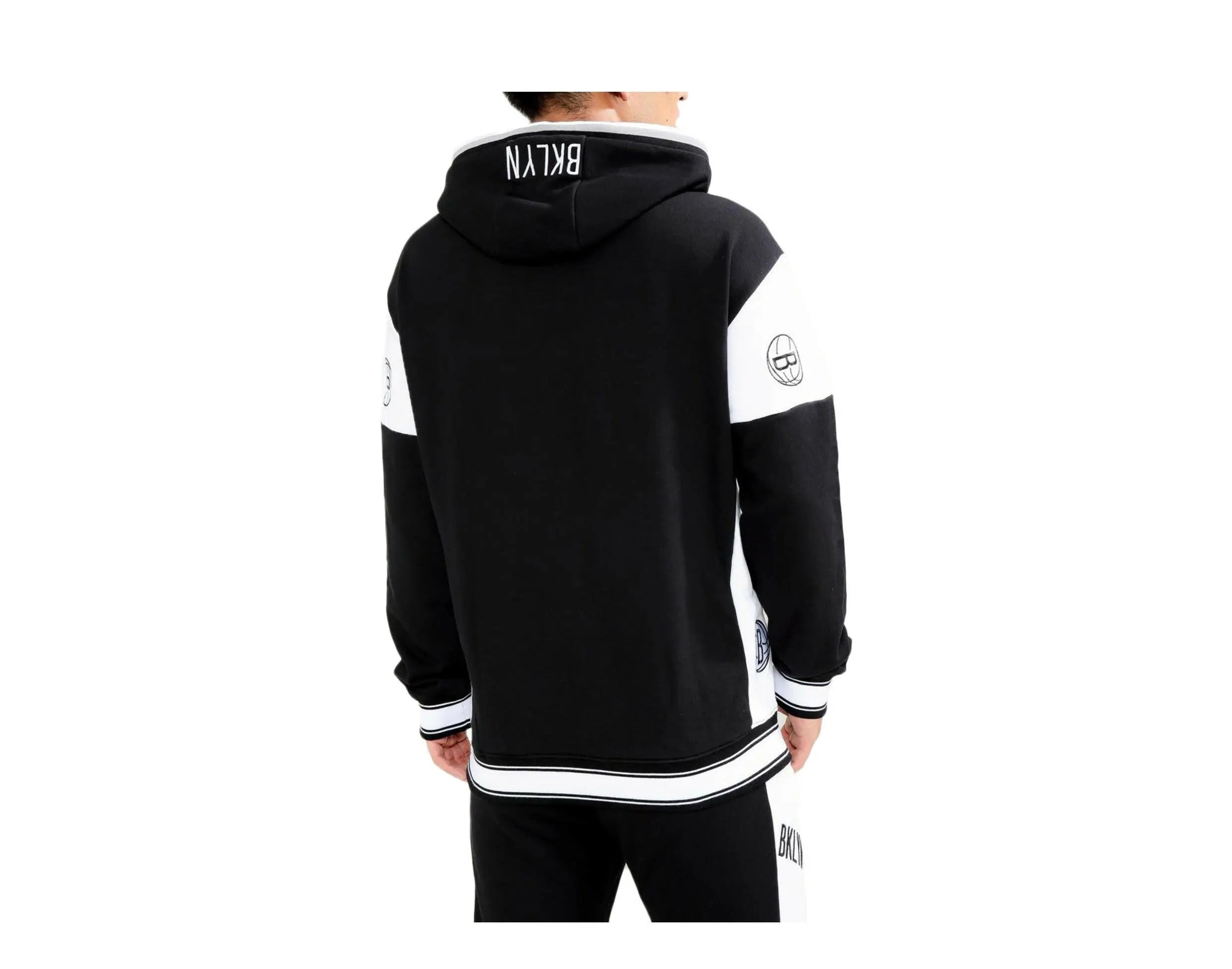 Pro Standard Scrimmage Brooklyn Nets Men's Hoodie.