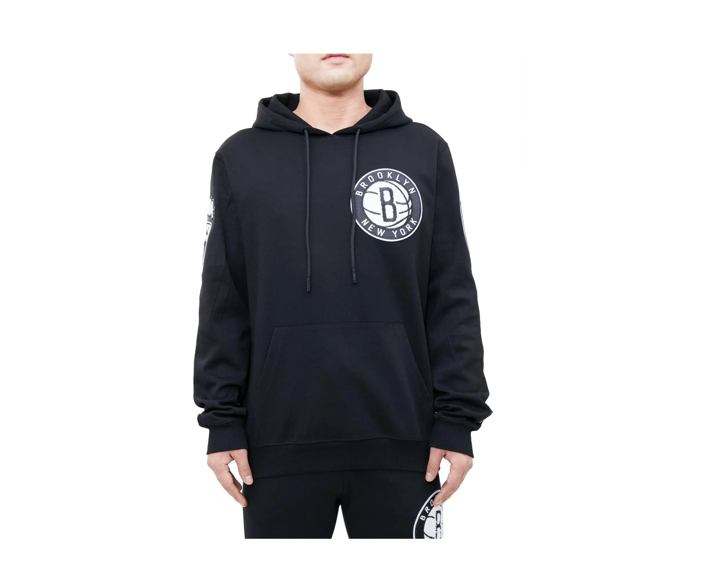 Pro Standard NBA Brooklyn Nets Logo Blended P/O Men's Hoodie.