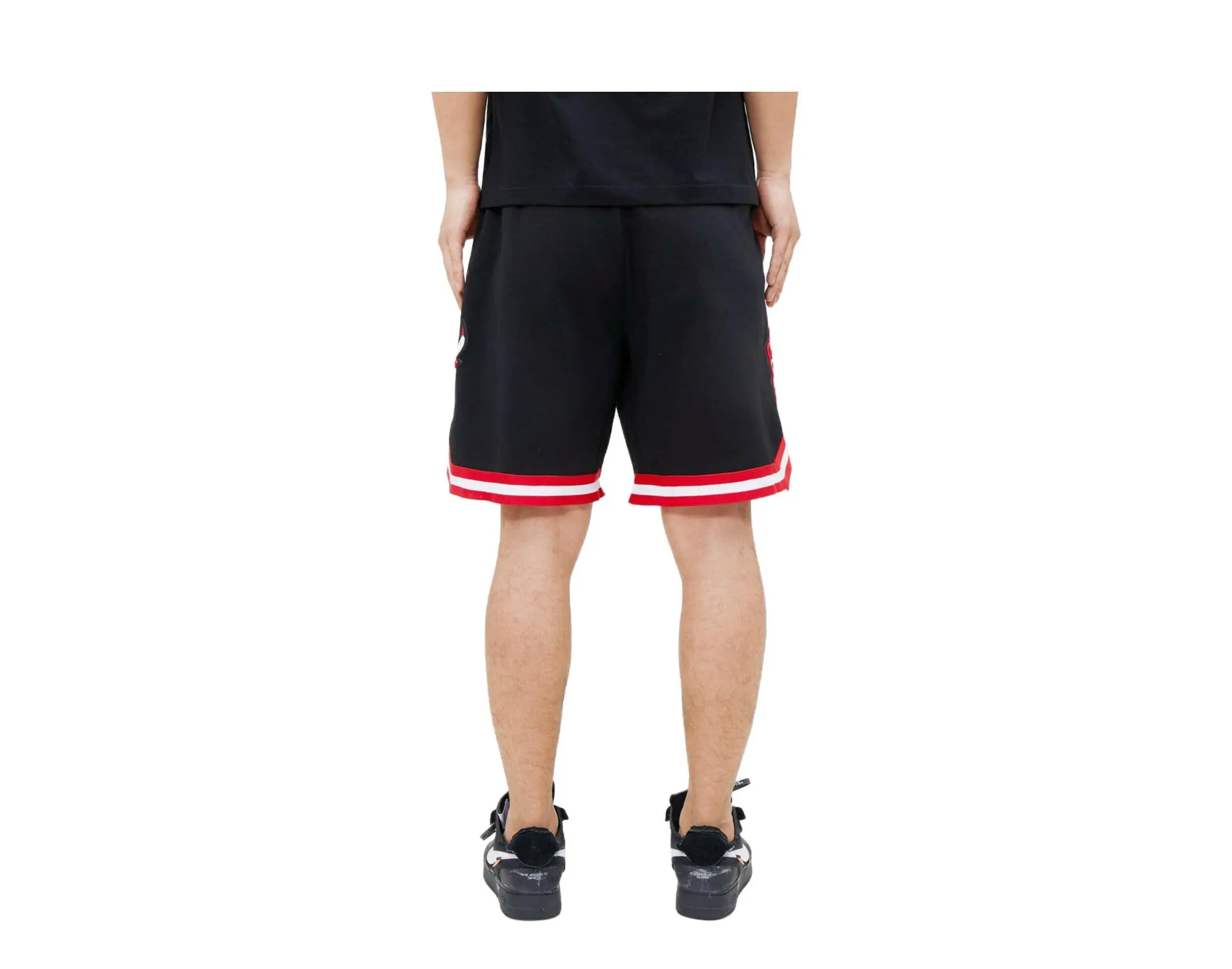 Pro Standard NBA Chicago Bulls Pro Team Men's Shorts.