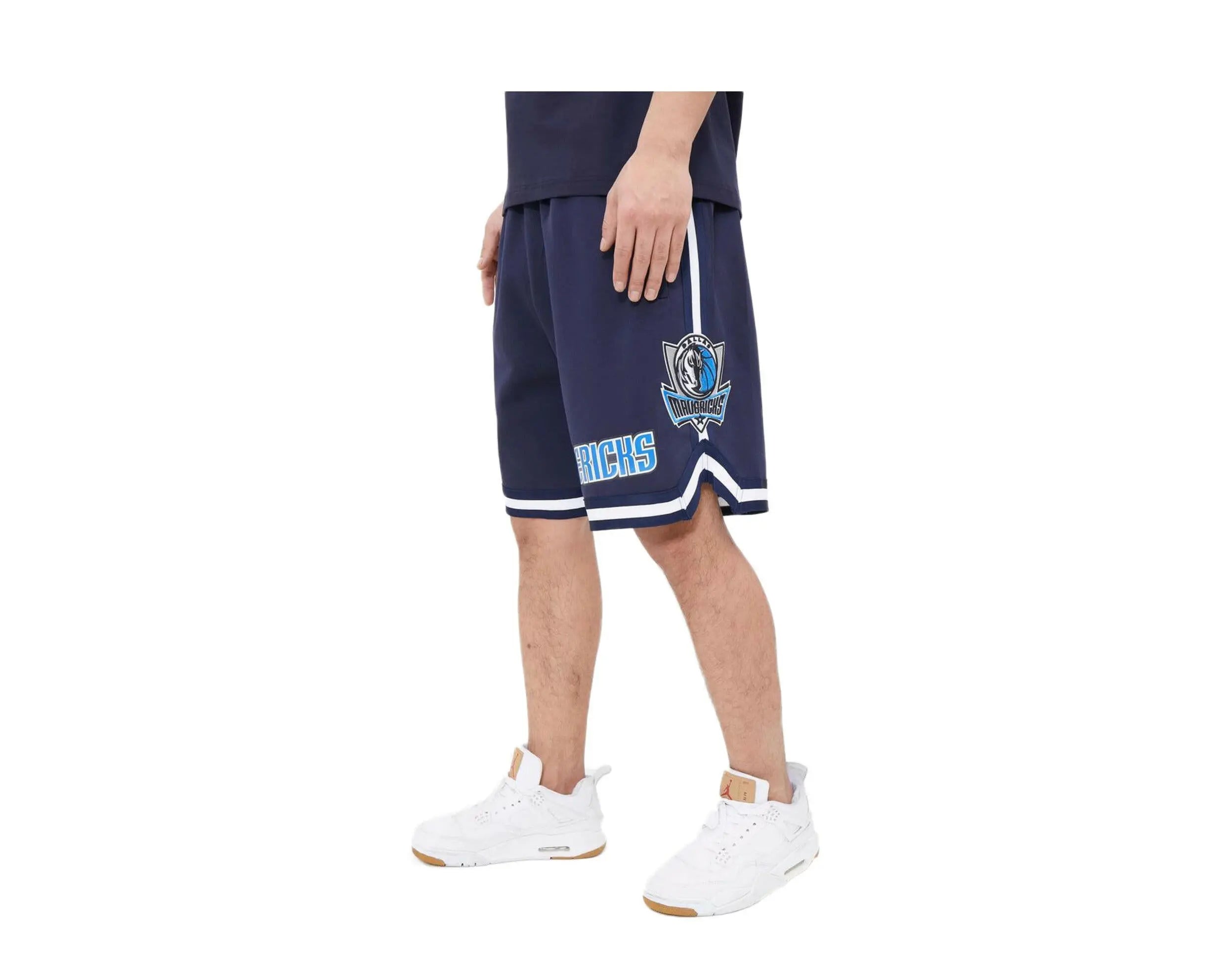Pro Standard NBA Dallas Mavericks Pro Team Men's Shorts.