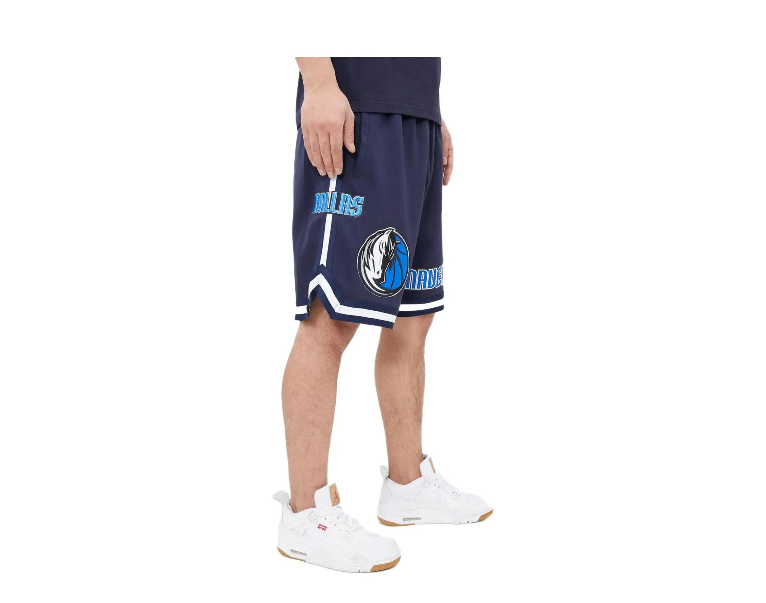 Pro Standard NBA Dallas Mavericks Pro Team Men's Shorts.