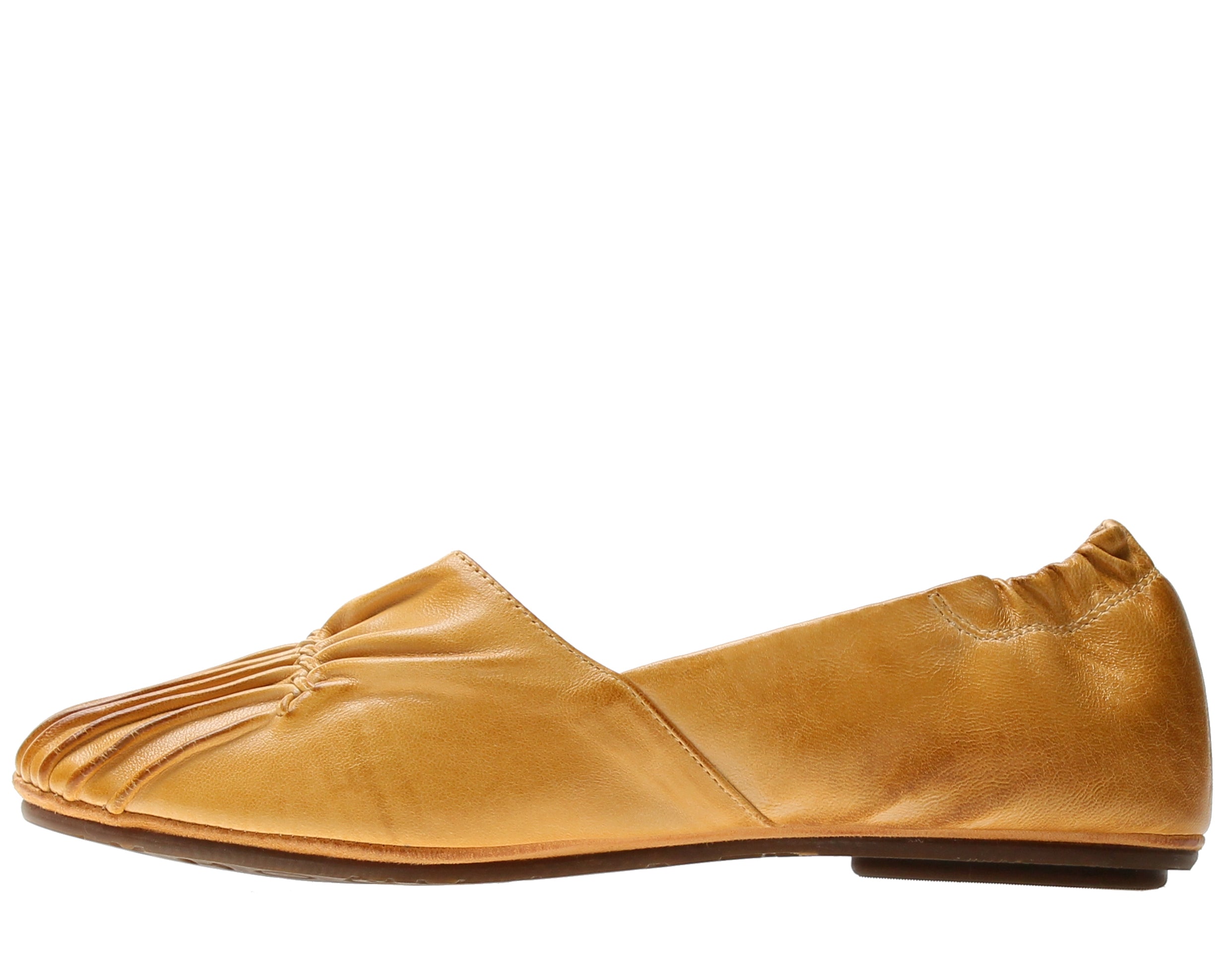 Chocolat Blu Cam2 Pleated Moccasin Flat Women's Shoes