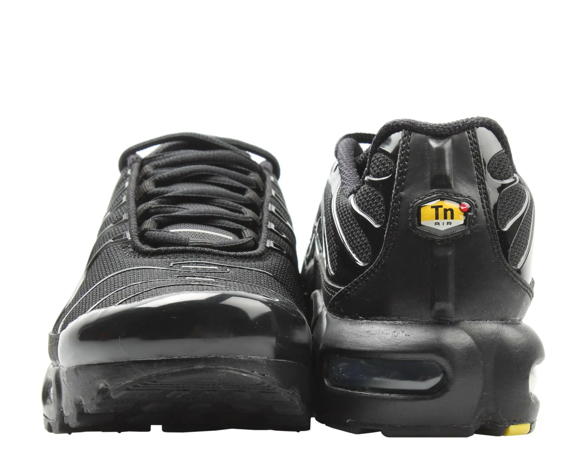 Nike Air Max Plus (GS) Big Kids Running Shoes.
