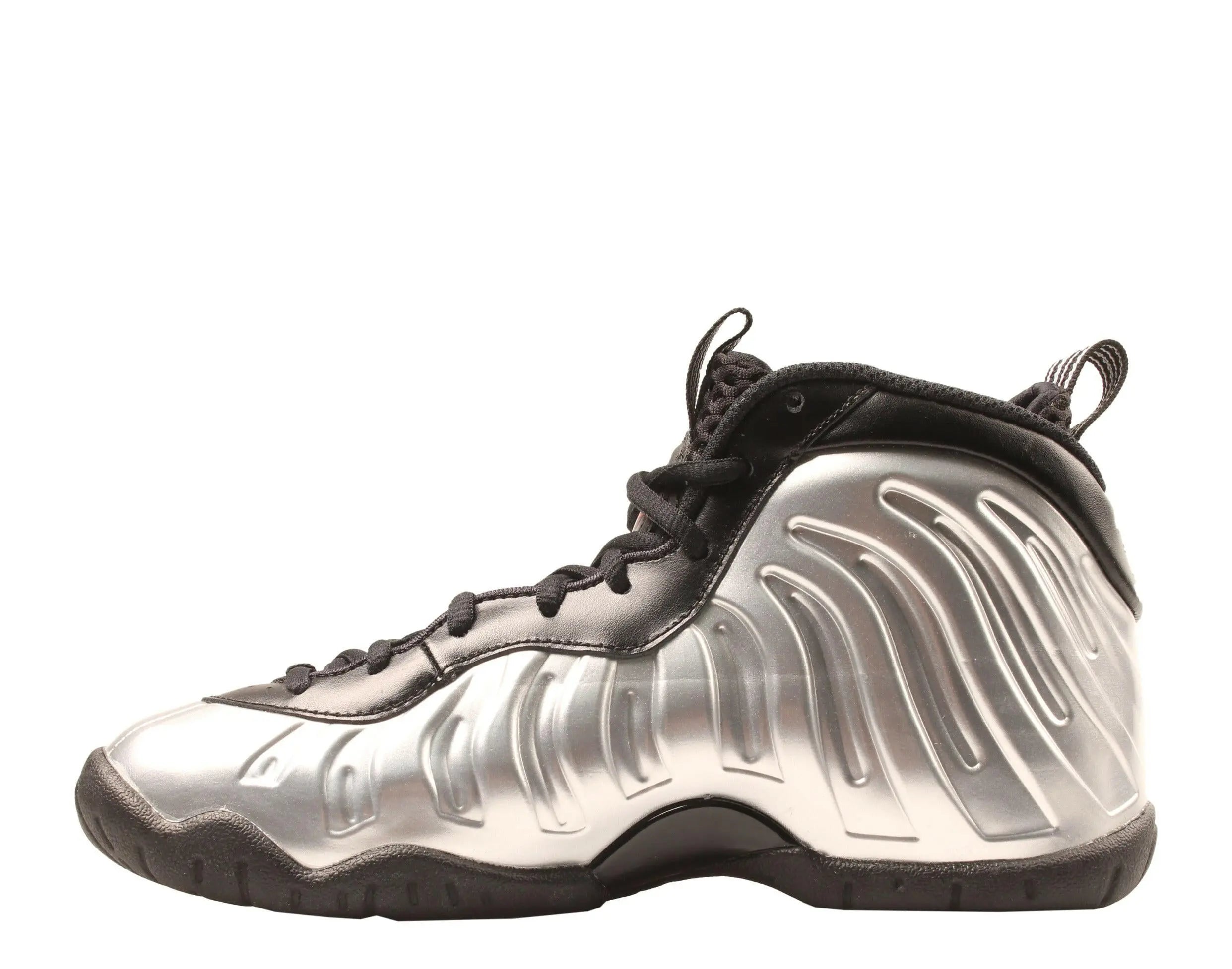 Nike Little Posite One KSA GS Big Kids Basketball Shoes.