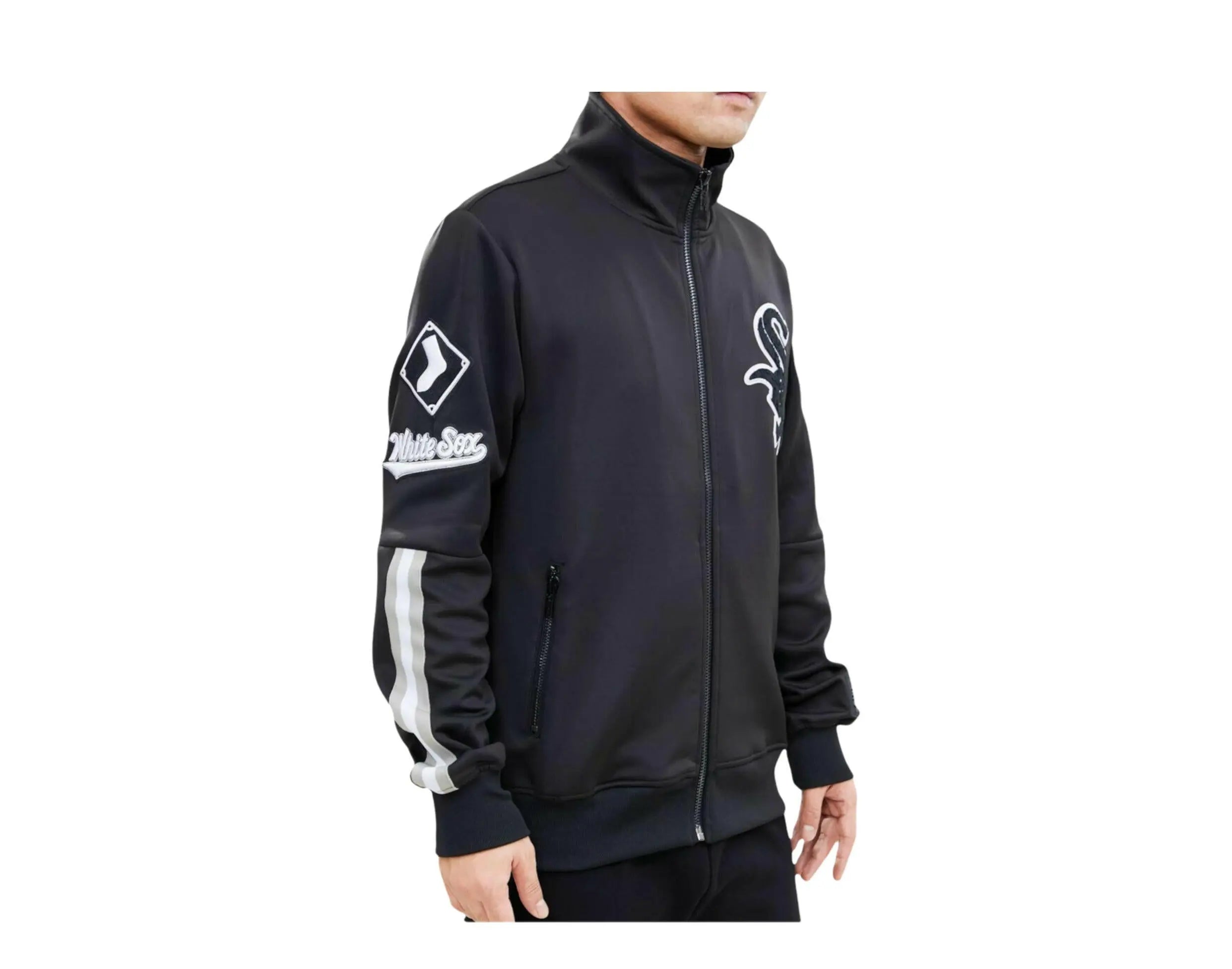 Pro Standard MLB Chicago White Sox Pro Team Track Jacket.