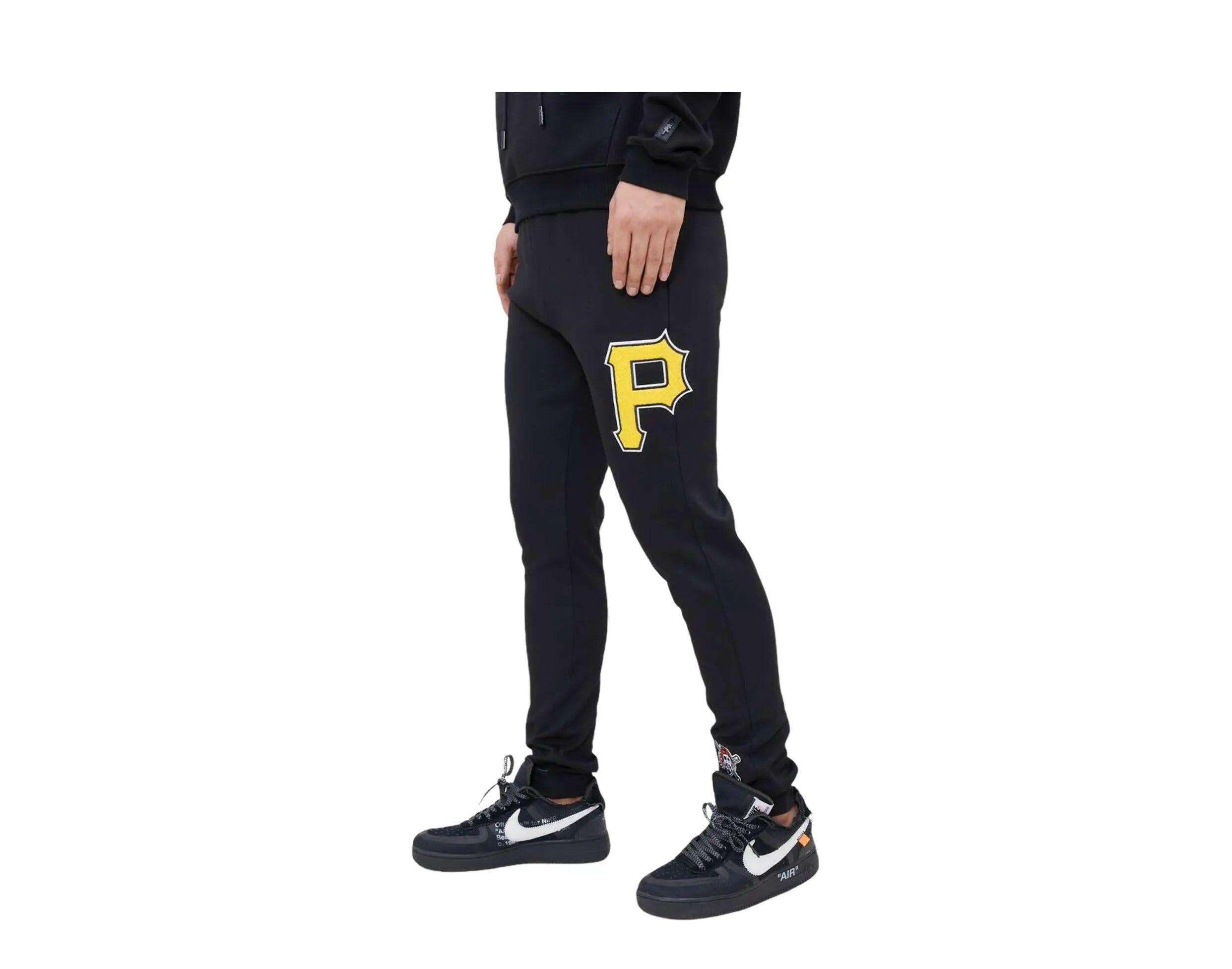 Pro Standard MLB Pittsburgh Piratess Logo Blended Joggers Men's Pants.