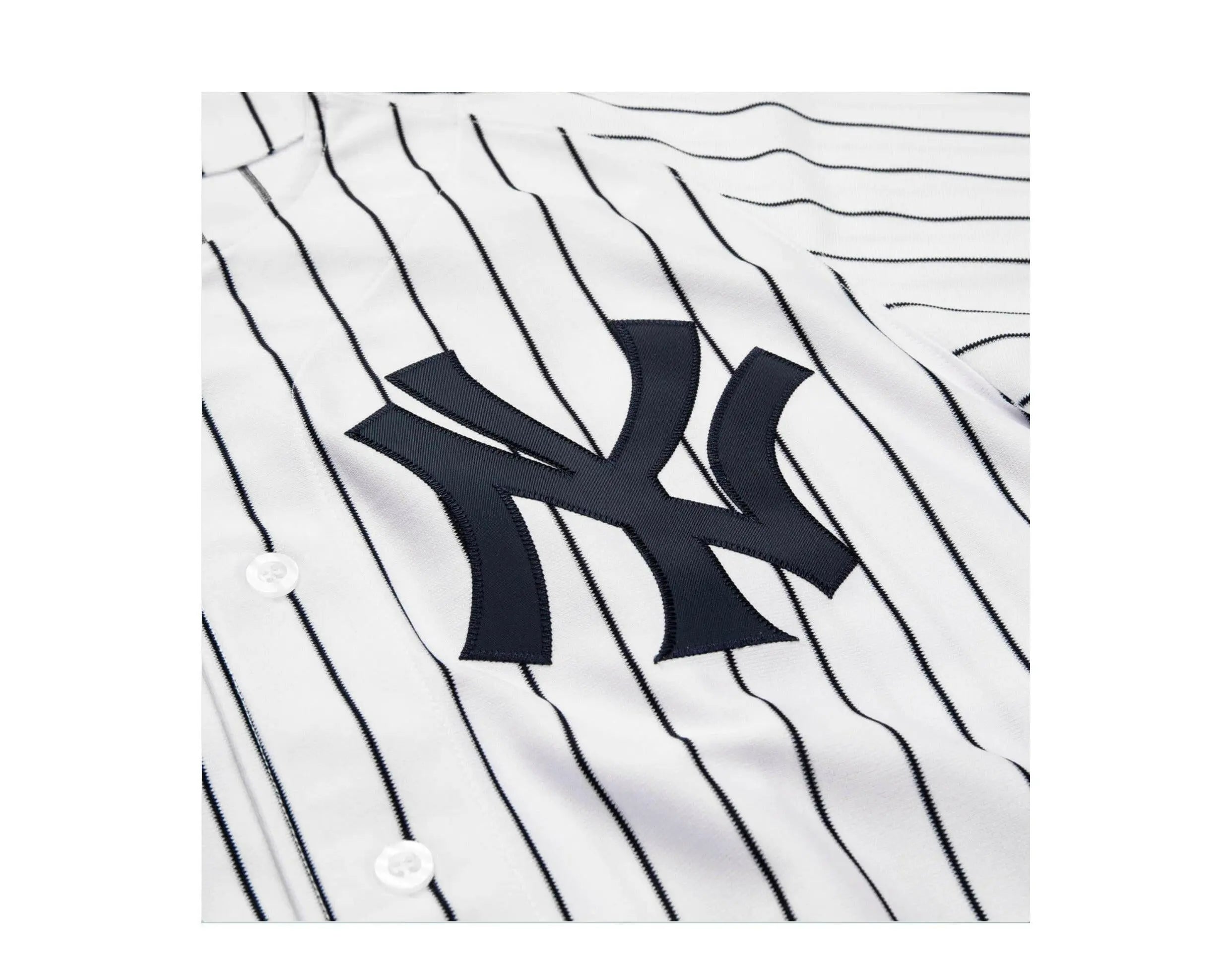 Mitchell & Ness Authentic New York Yankees 1996 WS Derek Jeter Home Jersey.