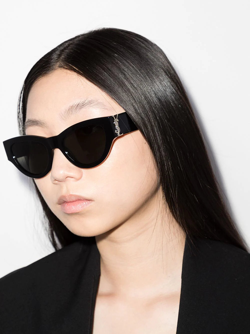 Saint Laurent.