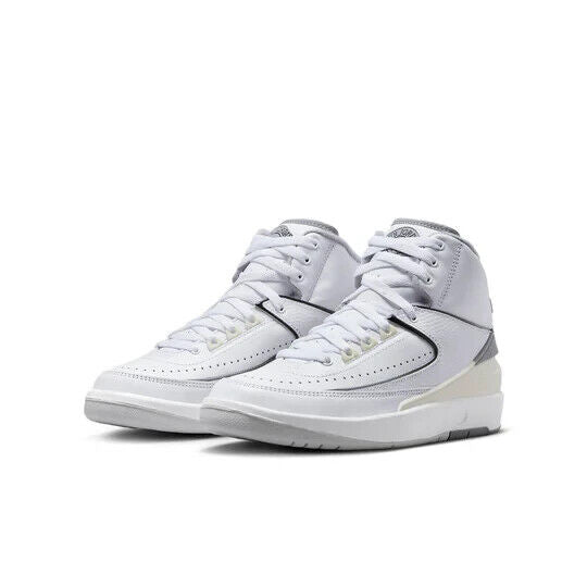 Air Jordan 2 Retro Basketball Shoes Unisex Kids Size 3 Cement Gray