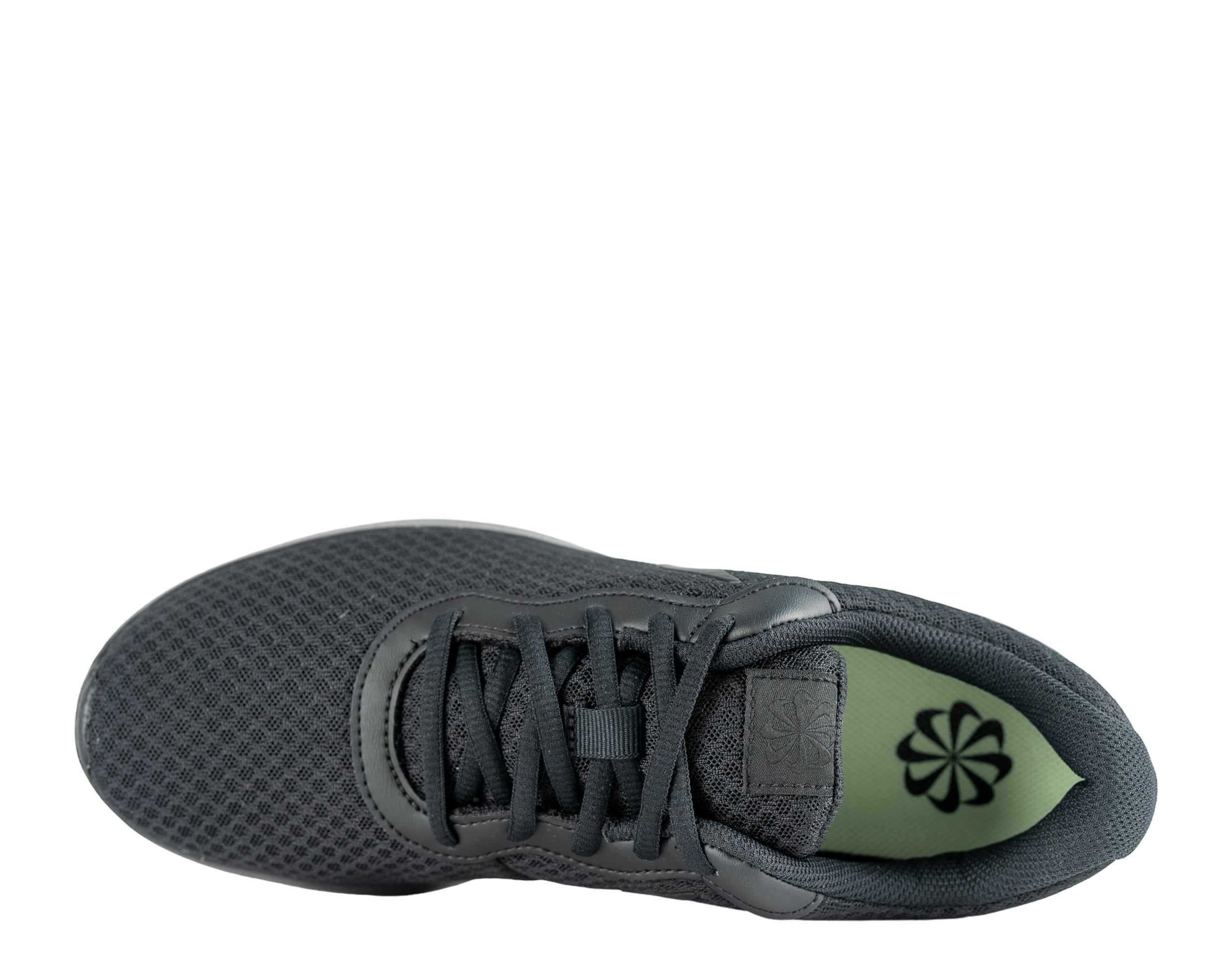 Nike Tanjun Men's Shoes.