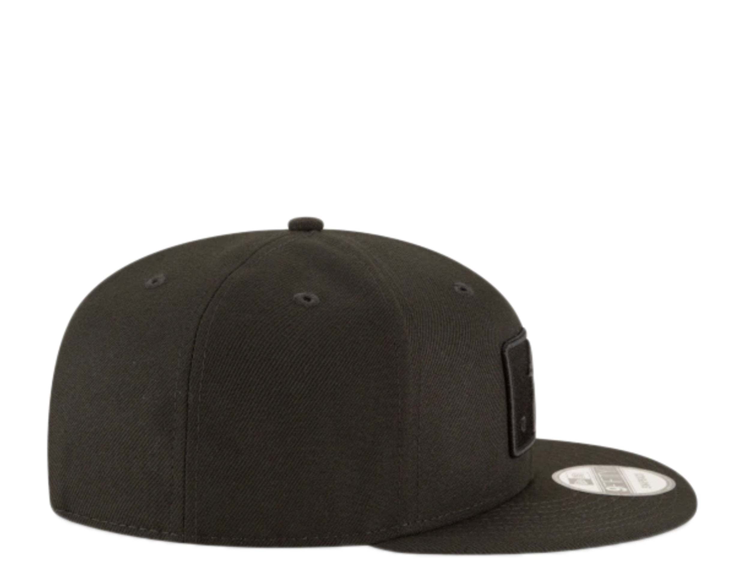 MLB UMPIRE FASHION Navy Hat by New Era