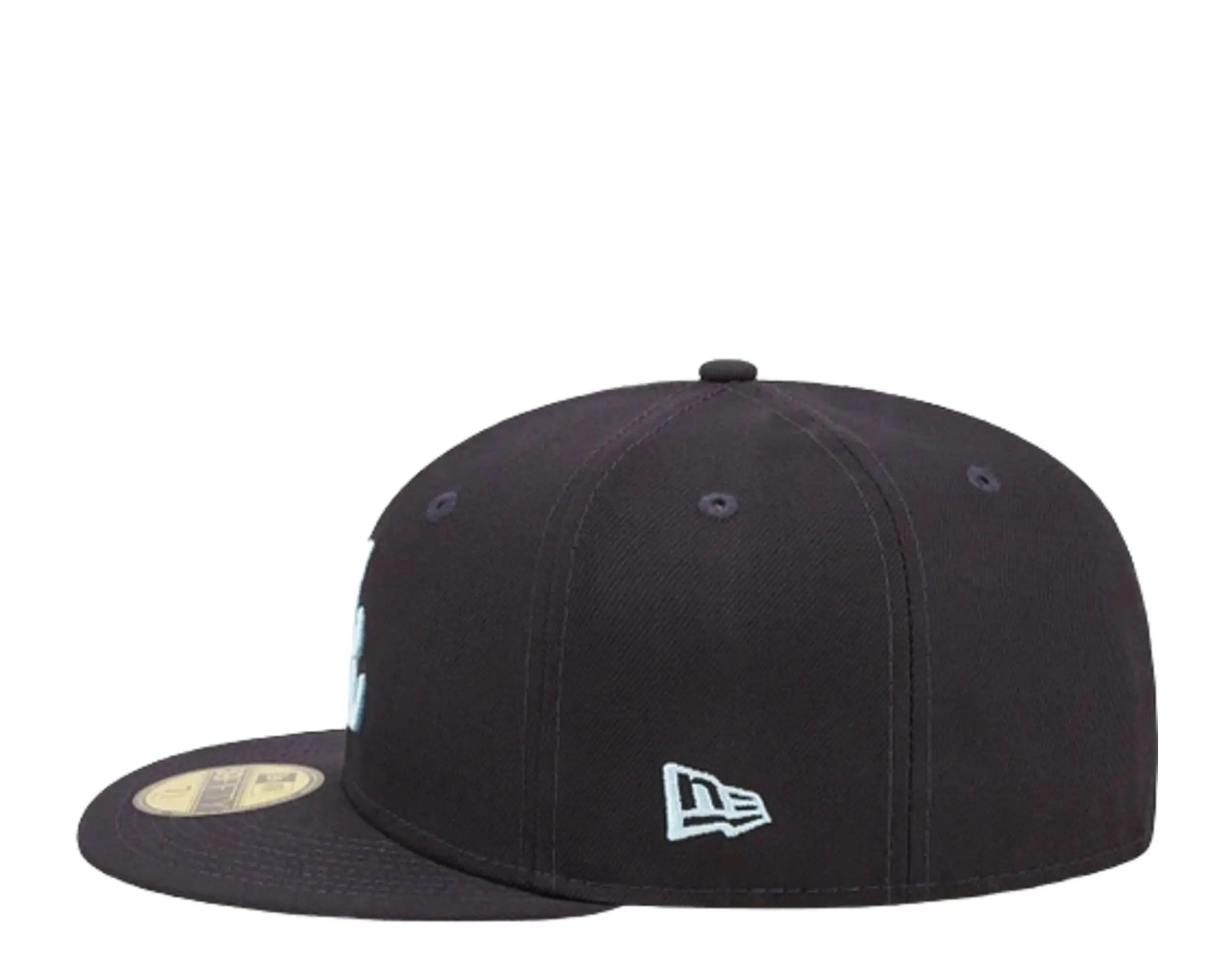 New Era 59Fifty MLB Atlanta Braves Cloud Under Fitted Hat.