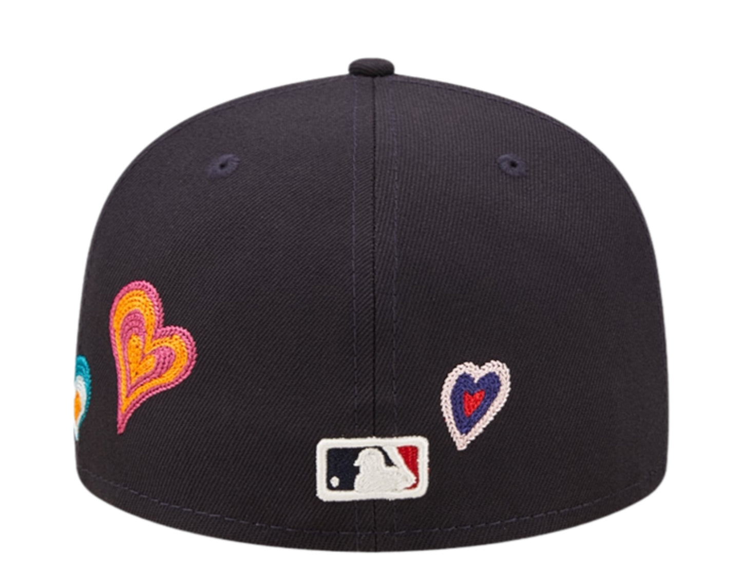 New Era 59Fifty MLB Atlanta Braves Chain Stitch Heart Fitted Hat W/ Pink Undervisor
