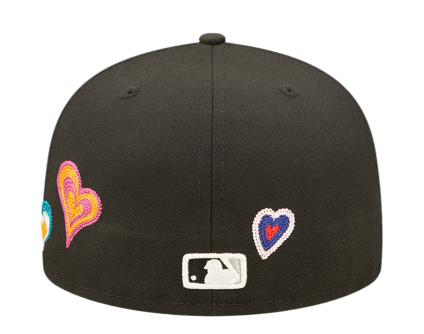New Era 59Fifty MLB Chicago White Sox Chain Stitch Heart Fitted Hat W/ Pink Undervisor