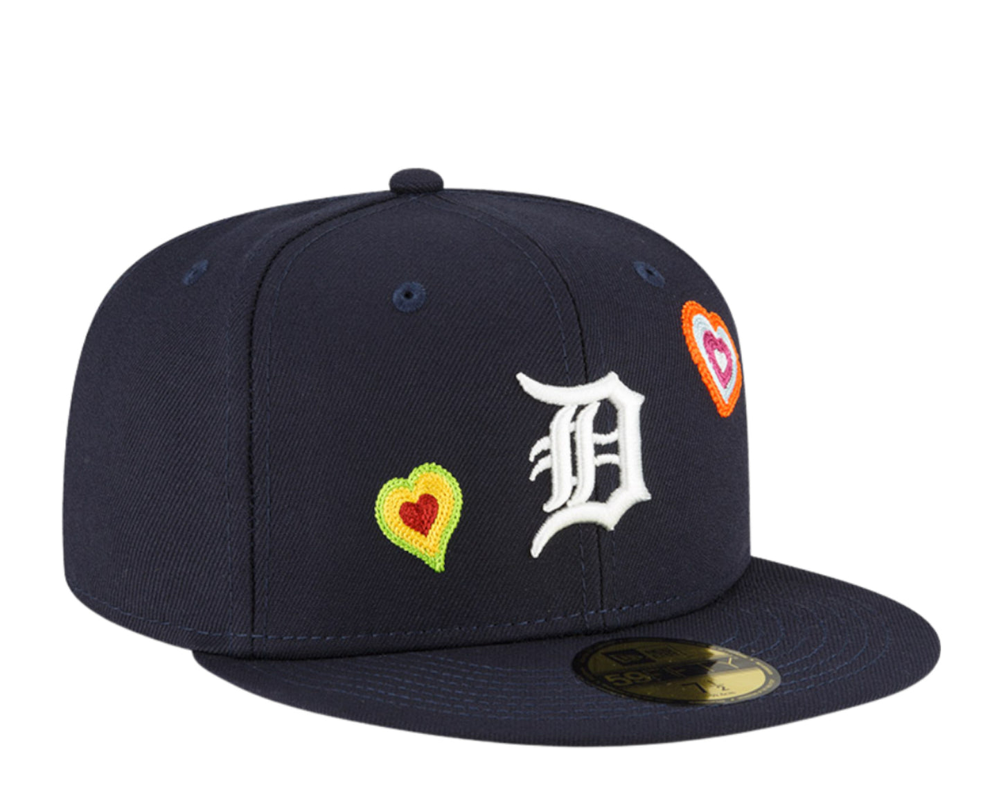 New Era 59Fifty MLB Detroit Tigers Chain Stitch Heart Fitted Hat W/ Pink Undervisor