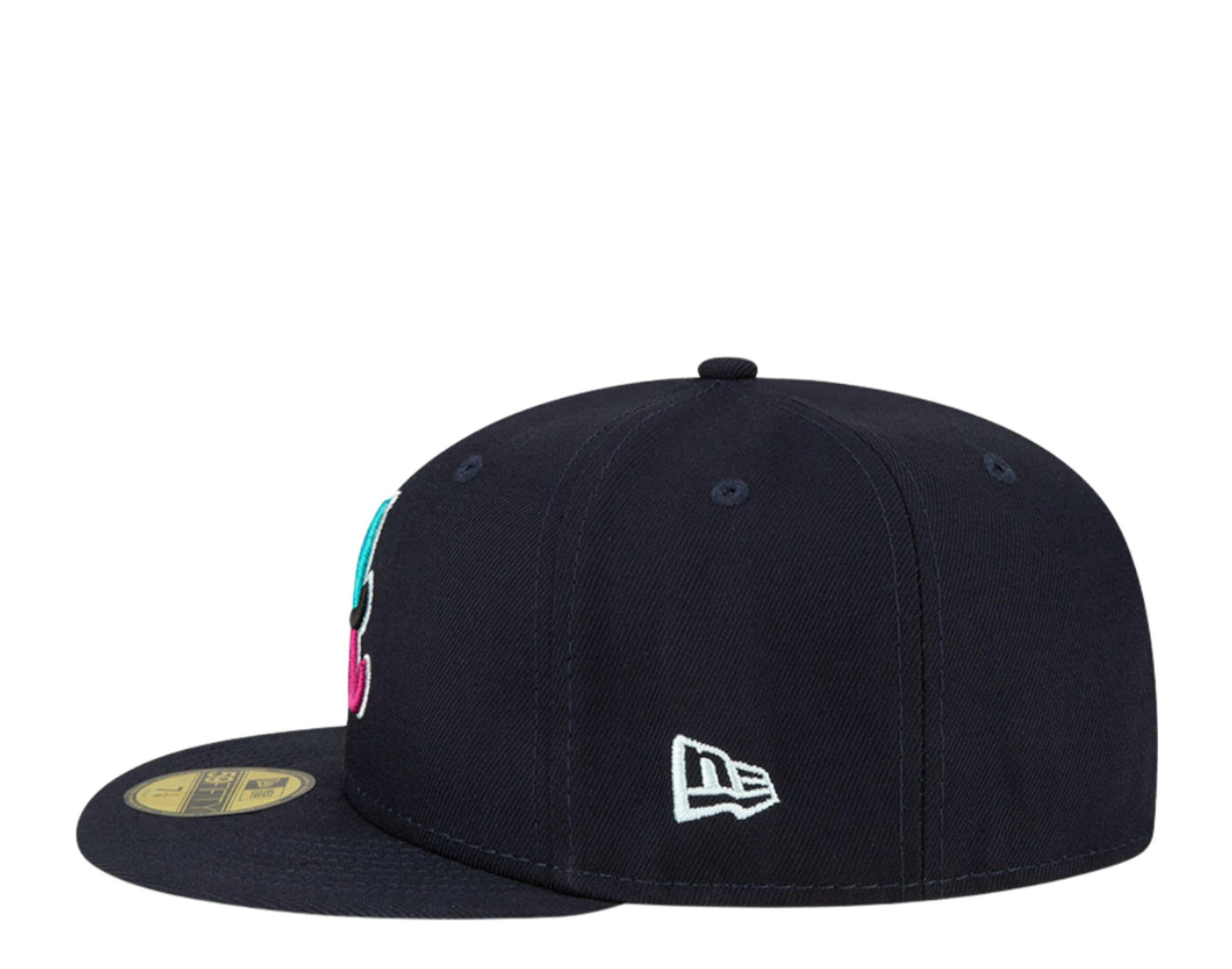 New Era 59Fifty MLB Atlanta Braves Polar Lights Fitted Hat.